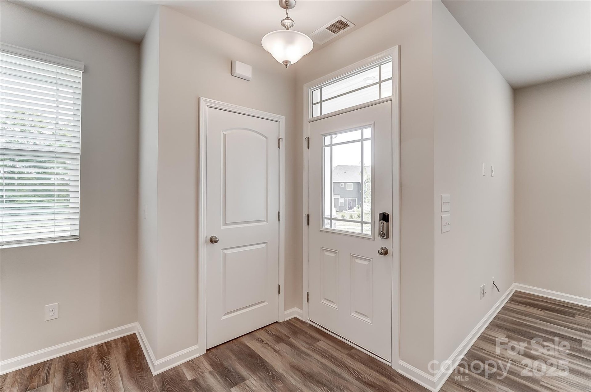 Property image 4 at 3852 Cheyney Park Drive, Charlotte, NC 28269
