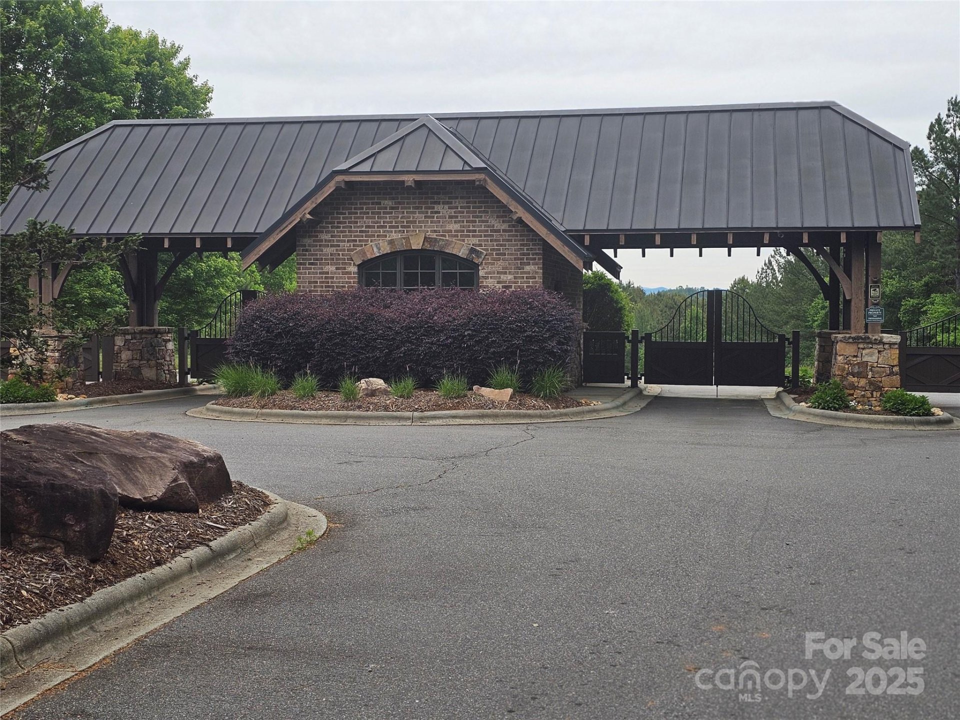 Property image 5 at 175 Edgewater Point, Valdese, NC 28655