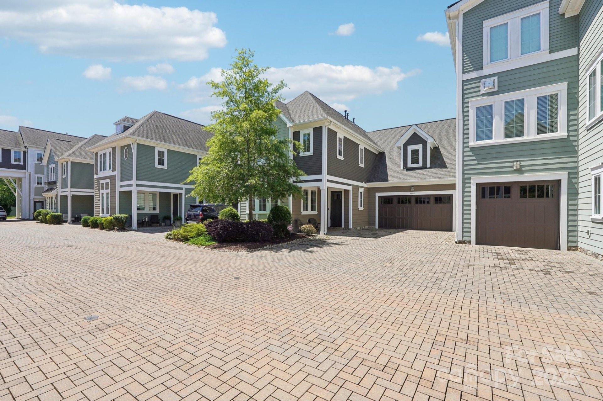 Property image 1 at 7908 Rea View Court, Charlotte, NC 28226