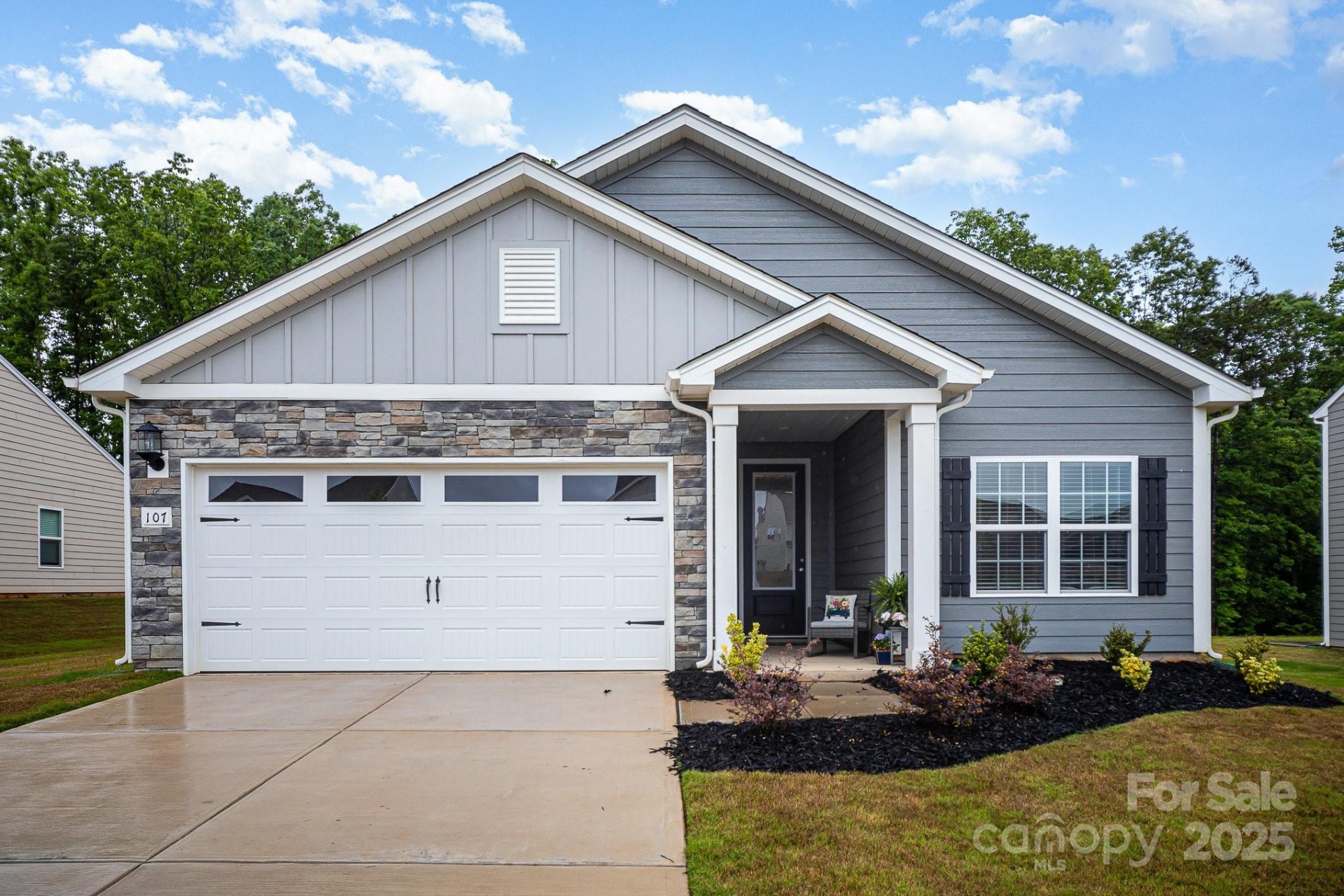 Property image 1 at 107 S Sina Street, Troutman, NC 28166