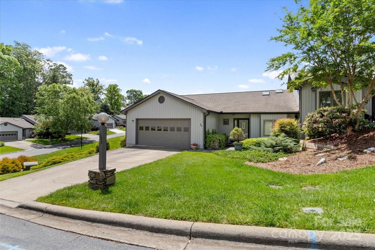 Property image 2 at 305 Kyfields None, Weaverville, NC 28787