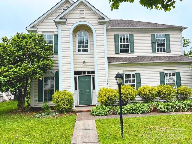 Property image 1 at 5831 Waverly Lynn Lane, Charlotte, NC 28269