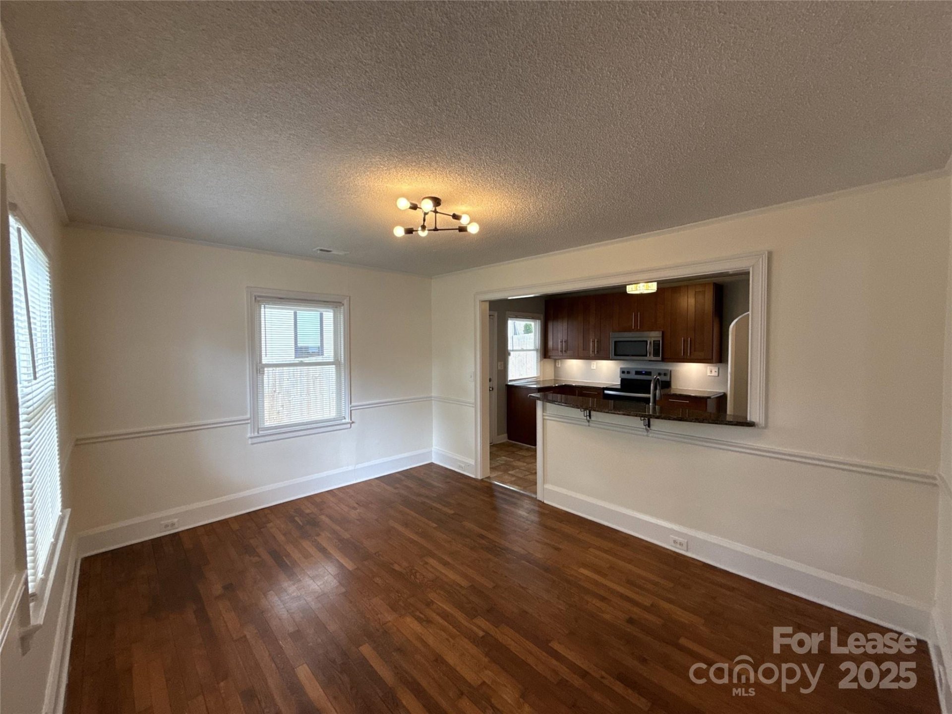 Property image 5 at 3307 Commonwealth Avenue, Charlotte, NC 28205
