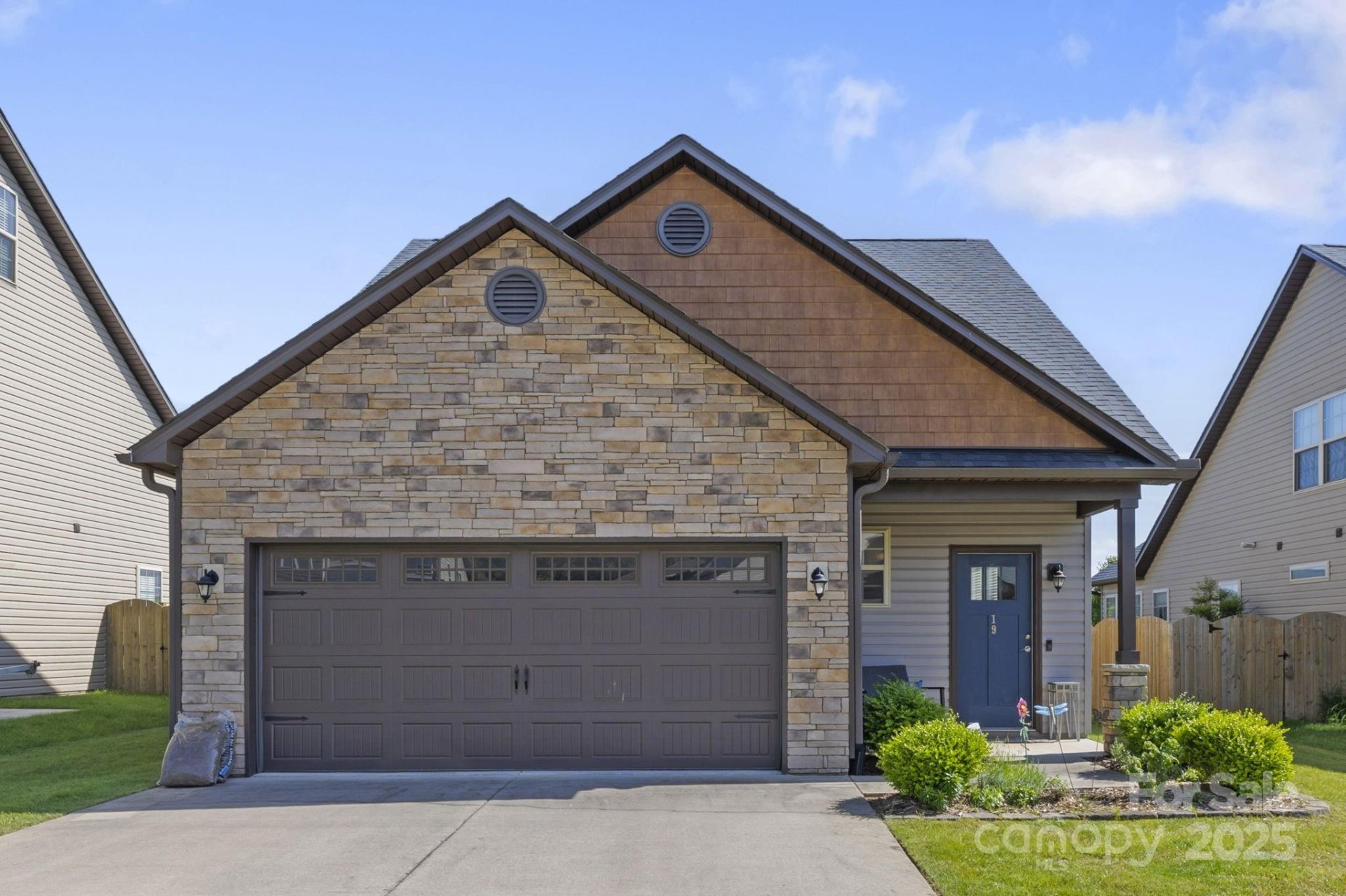 19 Wetland Way