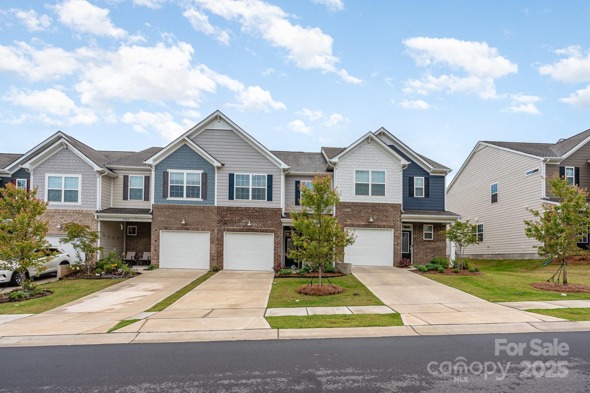 Property image 2 at 6011 Chelsea Oaks Ridge, Tega Cay, SC 29708