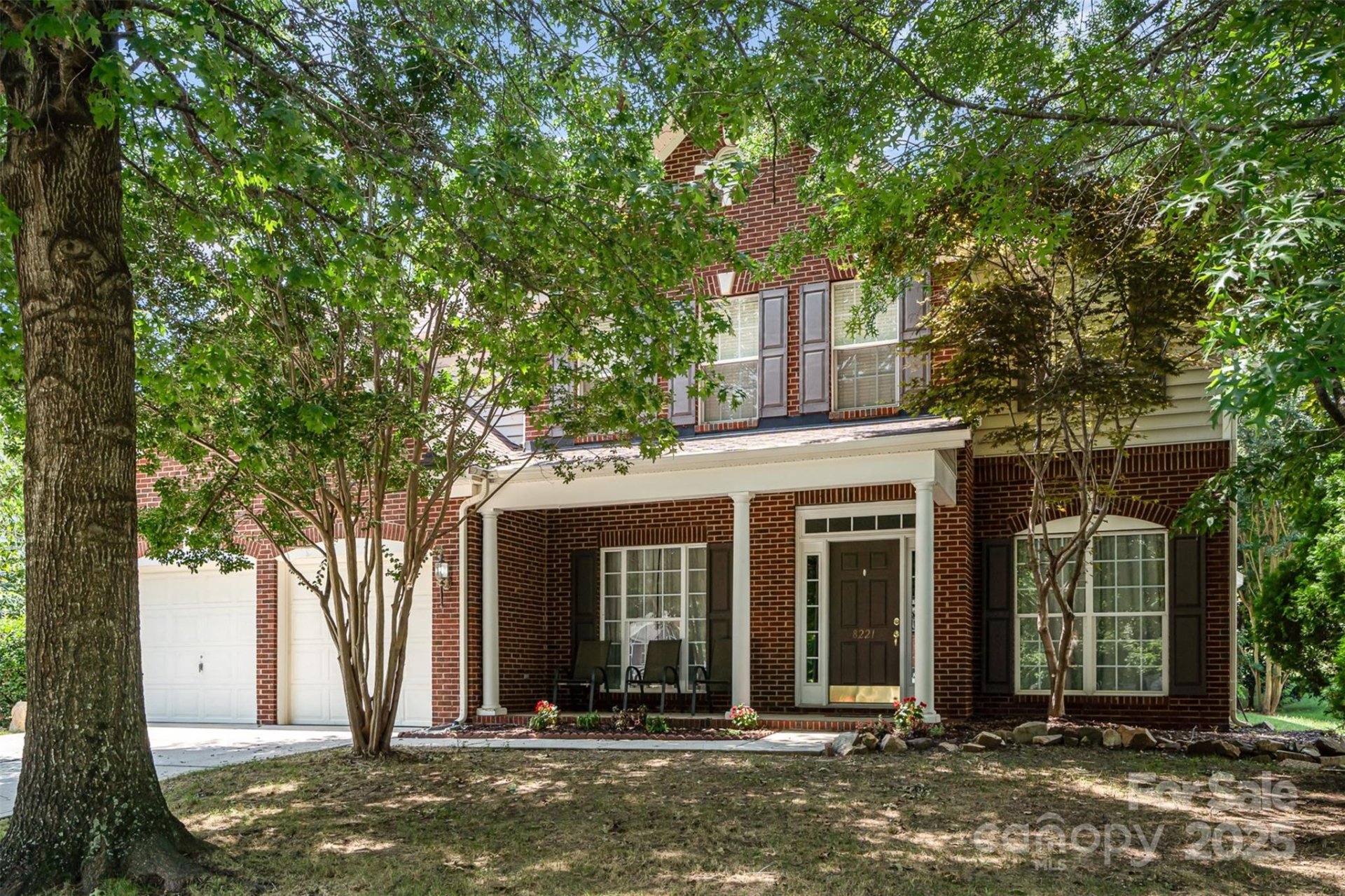 Property image 2 at 8221 Brookings Drive, Charlotte, NC 28269