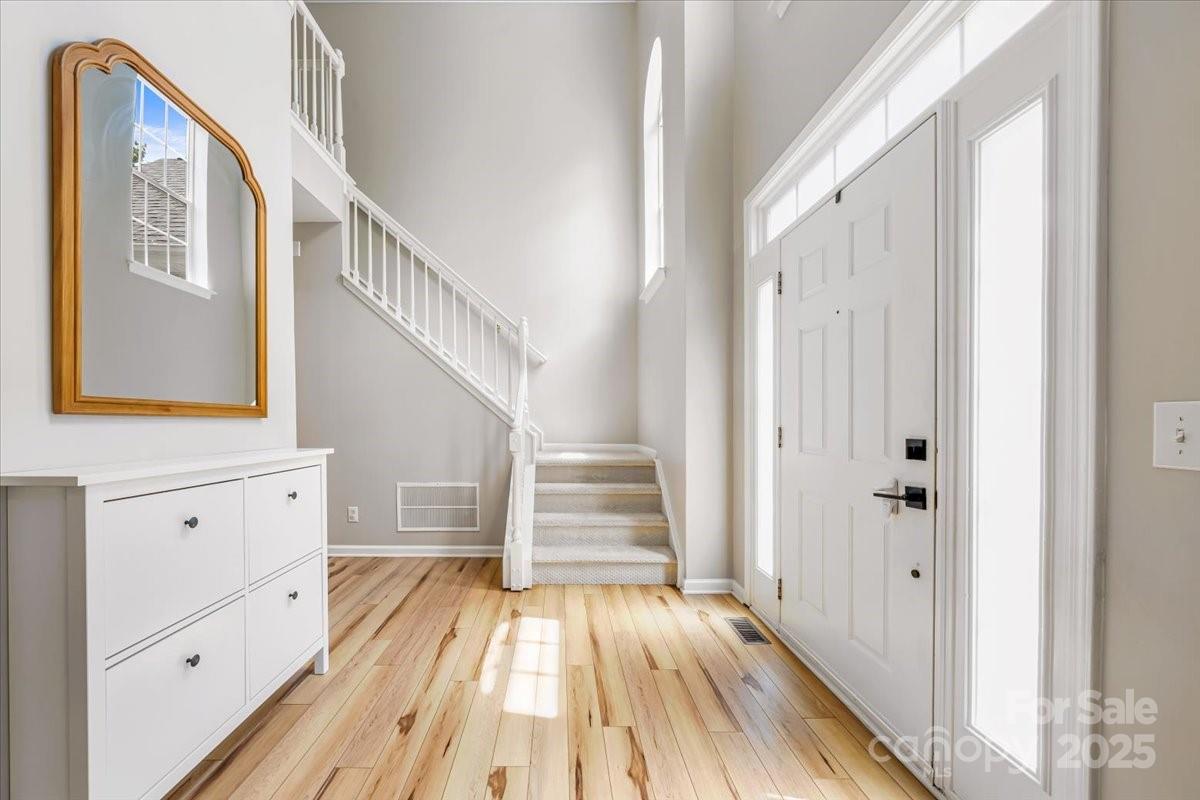 Property image 5 at 8709 Huntland Court, Charlotte, NC 28277