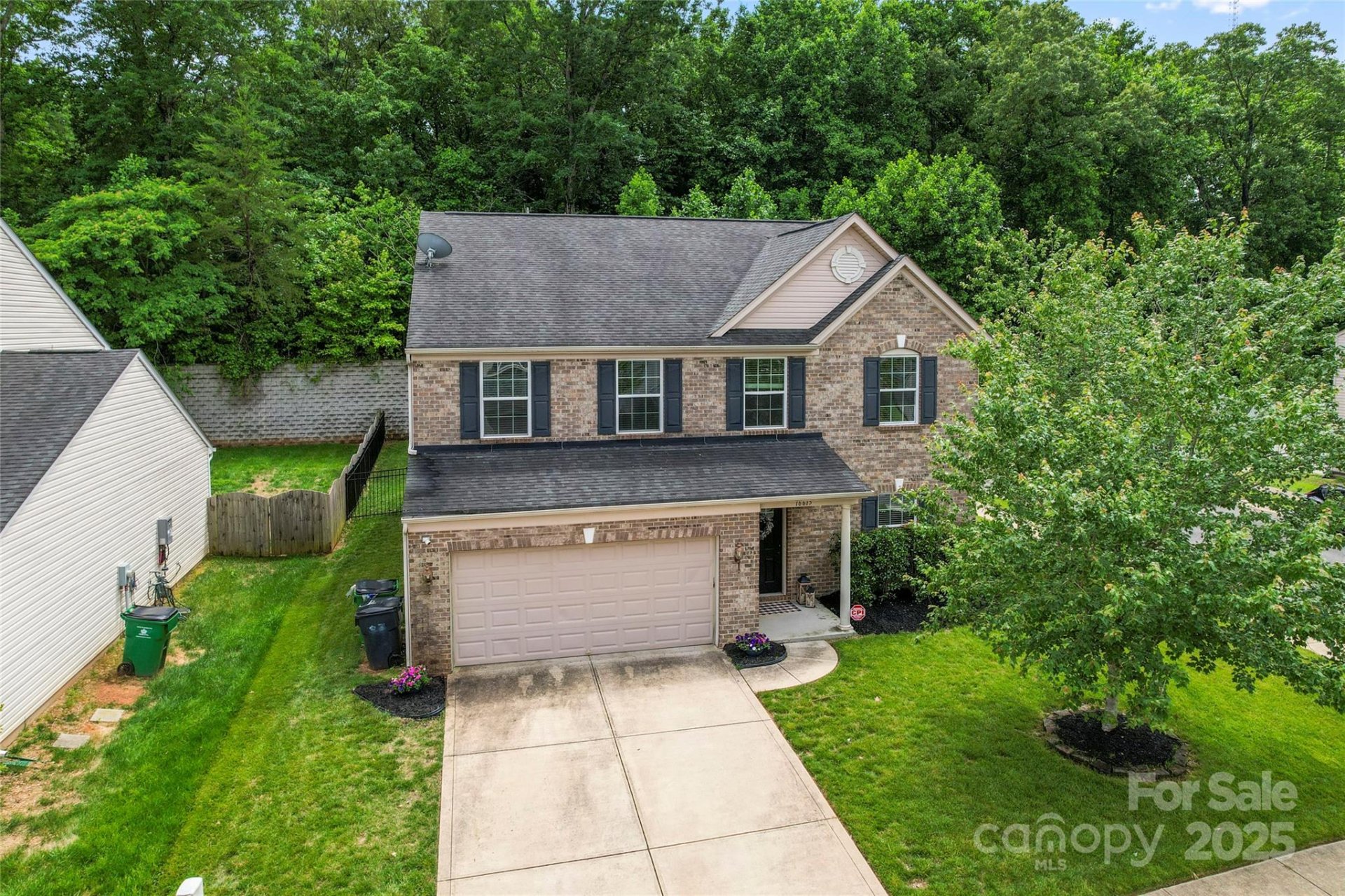 Property image 3 at 16615 Crimson Sargent Drive, Charlotte, NC 28213