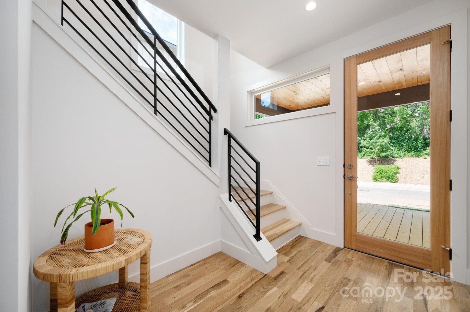 Property image 3 at 9 Orrinel Way, Asheville, NC 28806