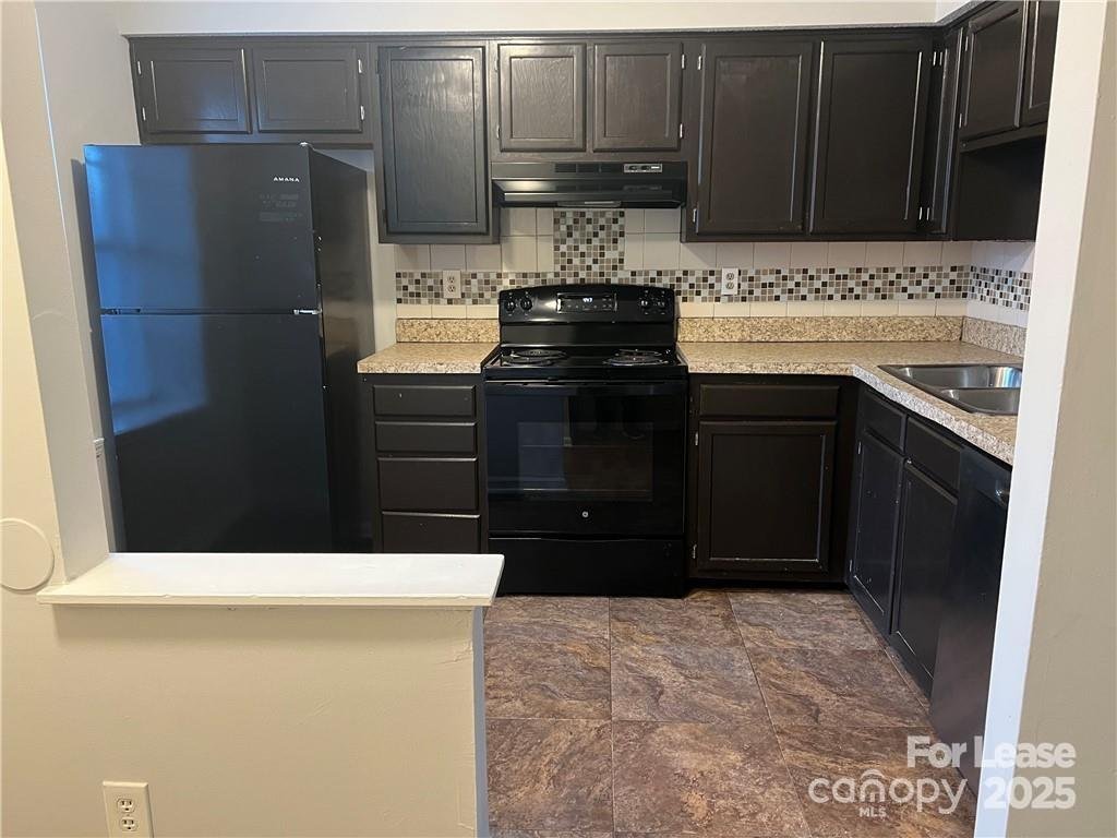 Property image 3 at 621 Lex Drive, Charlotte, NC 28262