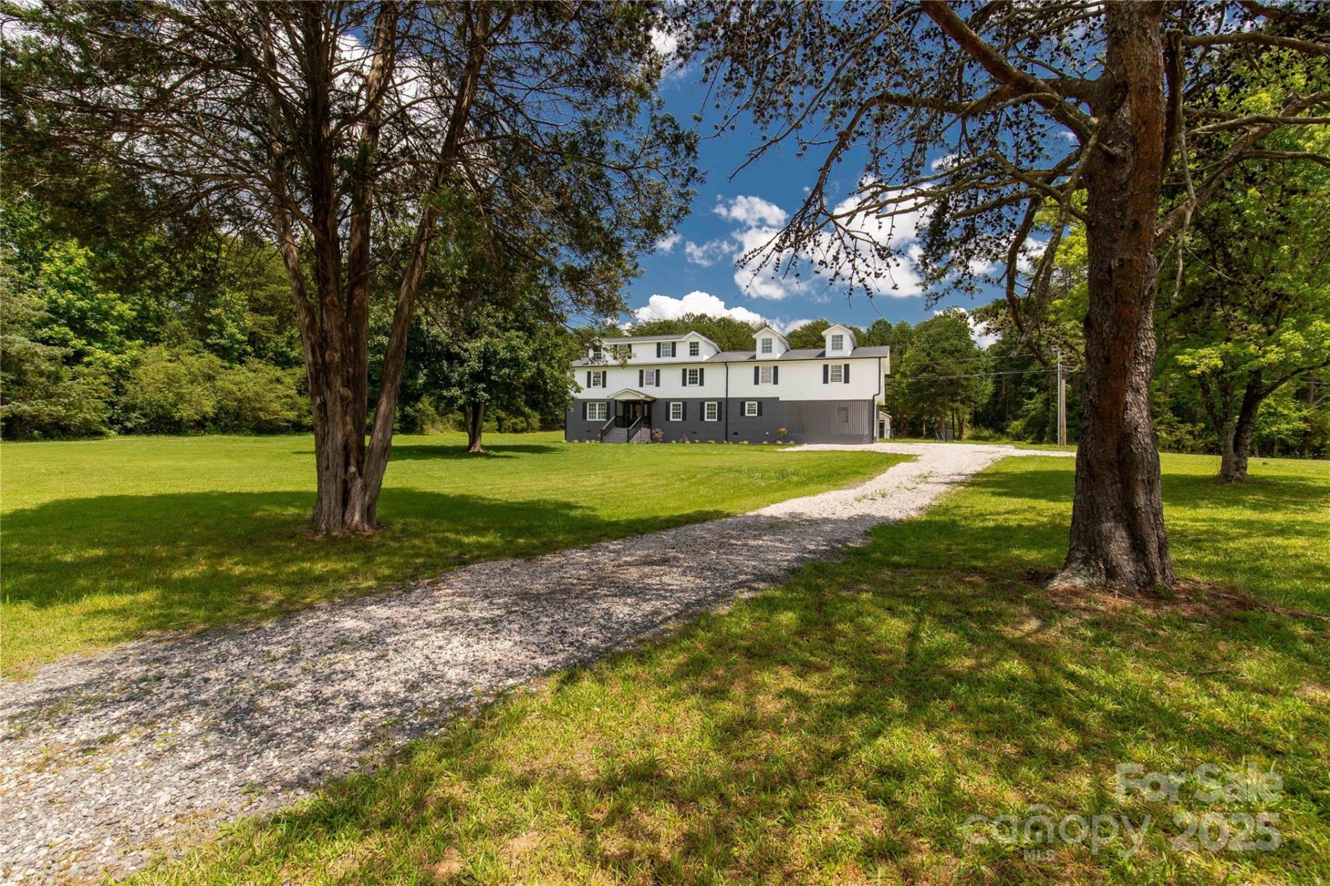 330 Skyview Drive