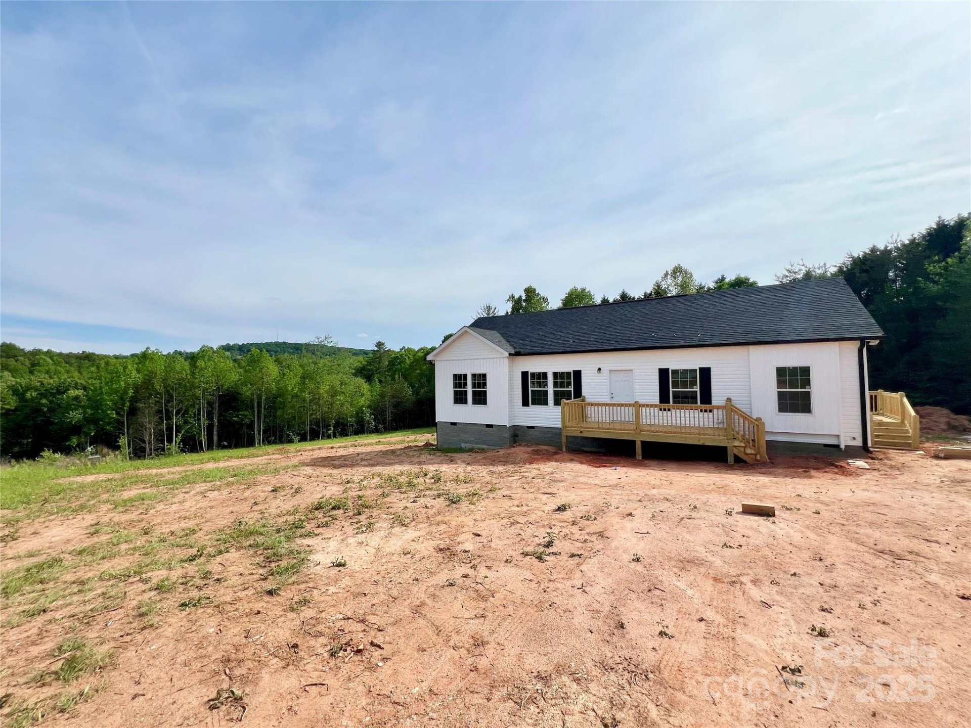 Property image 2 at 118 Brett Will Court, Taylorsville, NC 28681