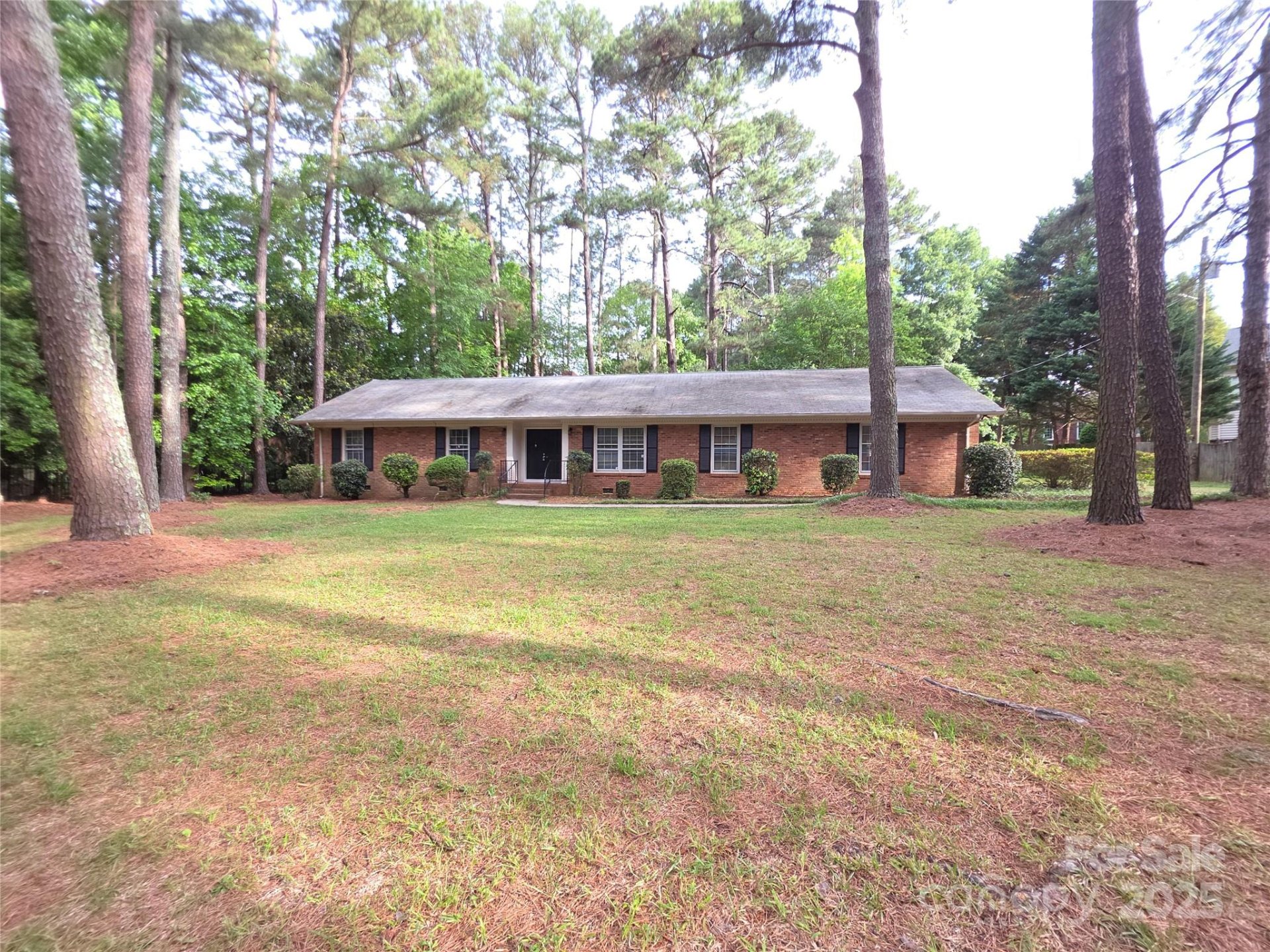 Property image 2 at 3316 Mckee Road, Charlotte, NC 28270