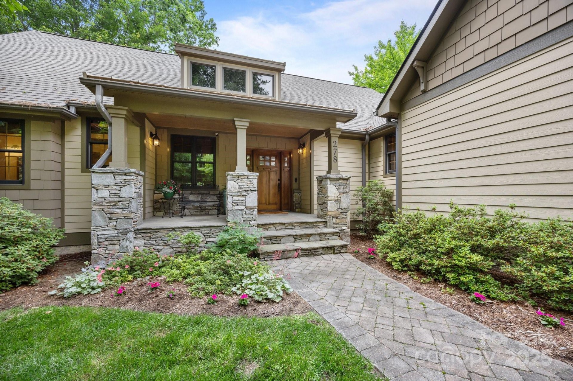 Property image 2 at 278 High Road Overlook, Hendersonville, NC 28739