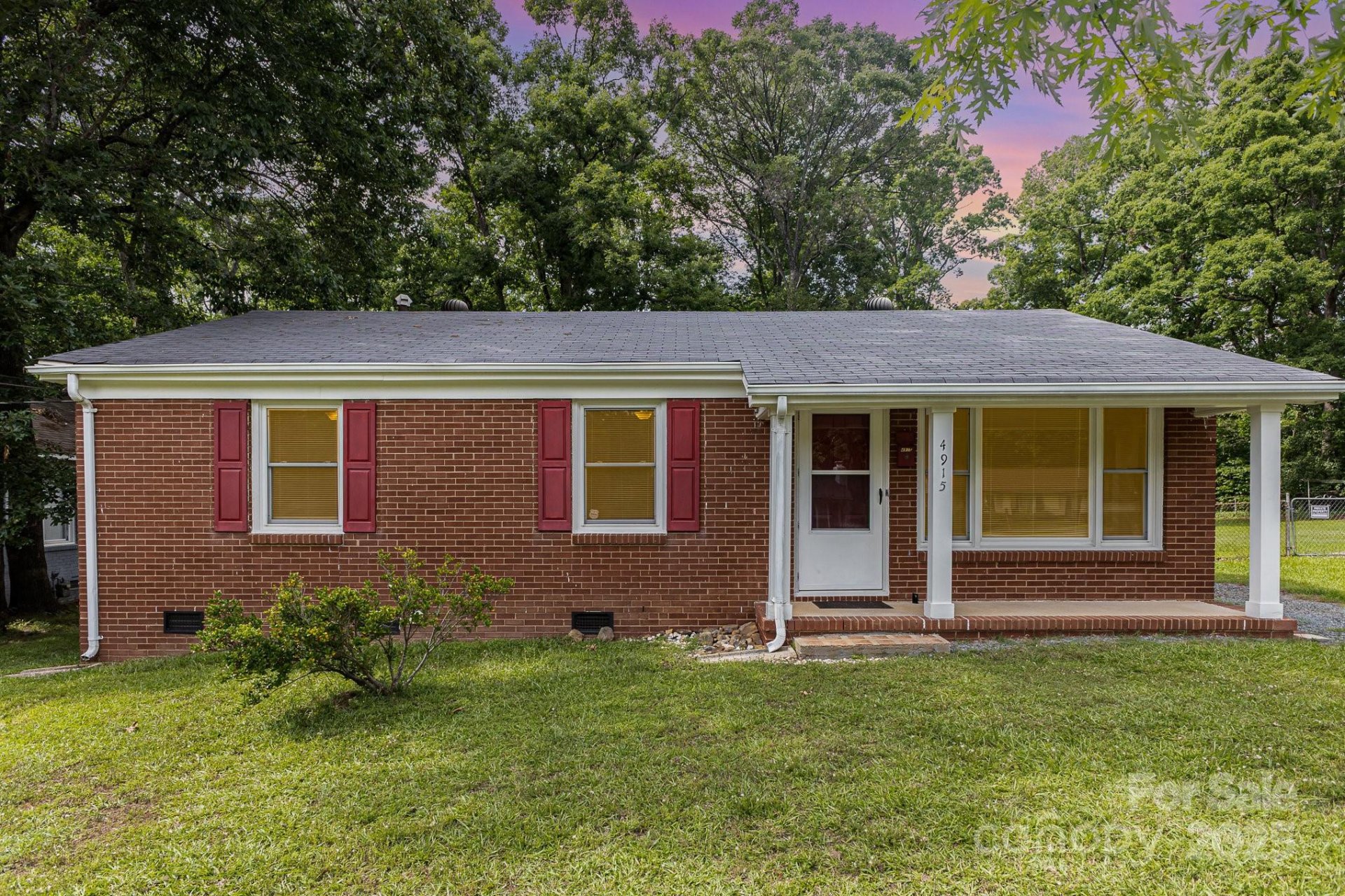 Property image 1 at 4915 Galax Drive, Charlotte, NC 28213