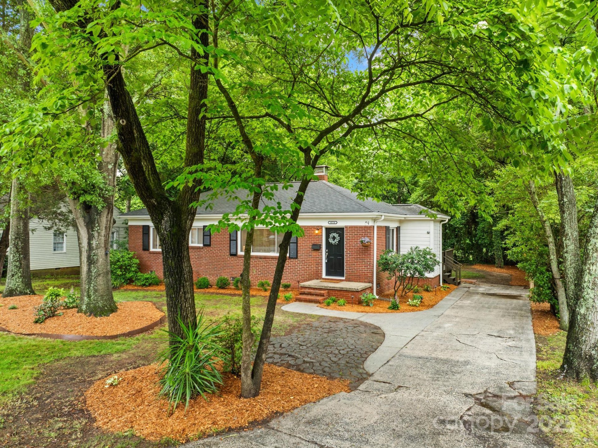 Property image 2 at 4114 Stacy Boulevard, Charlotte, NC 28209