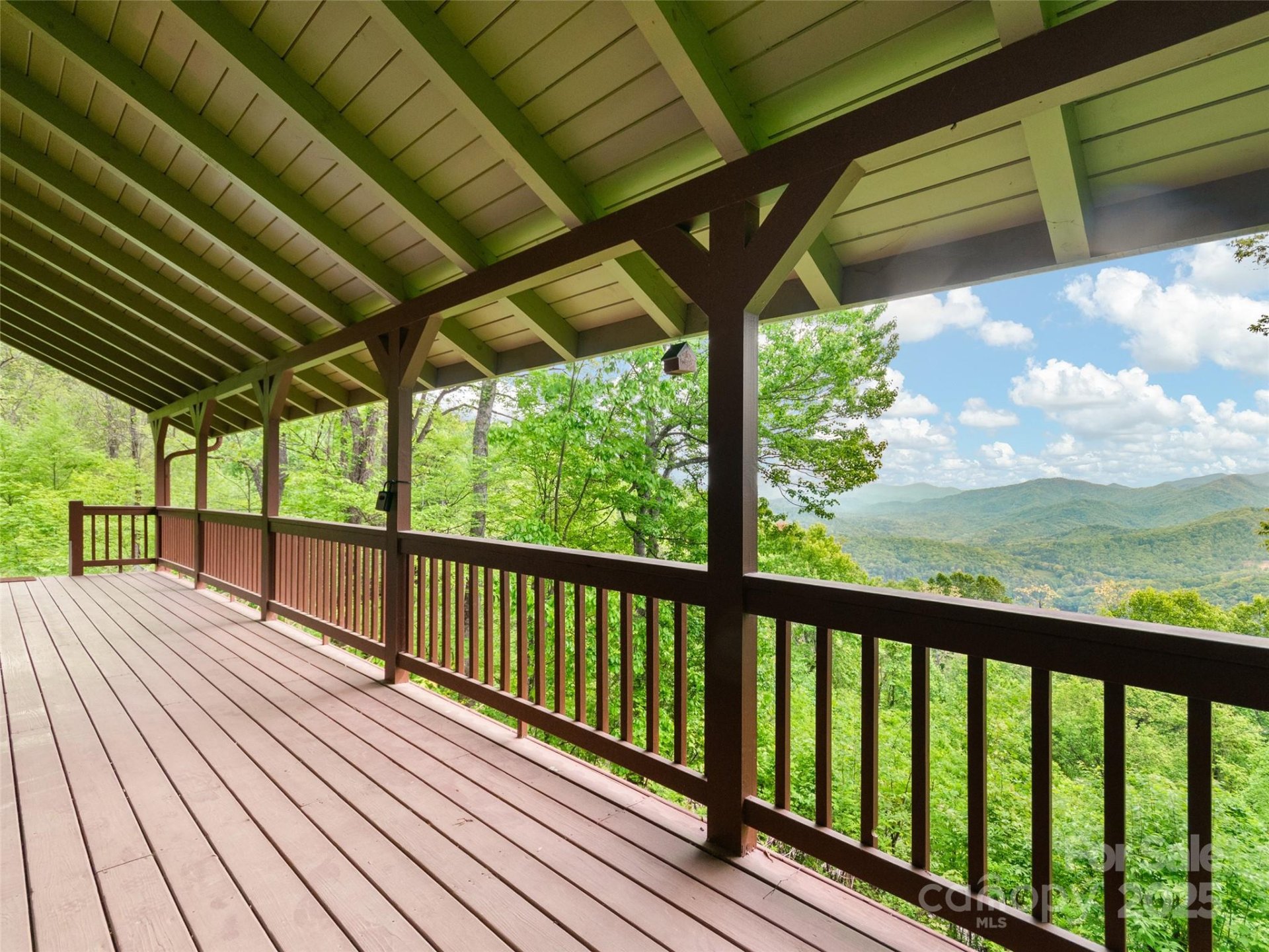 572 Multiflora Way