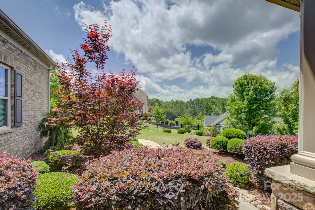 Property image 3 at 14503 Crest Court, Charlotte, NC 28278