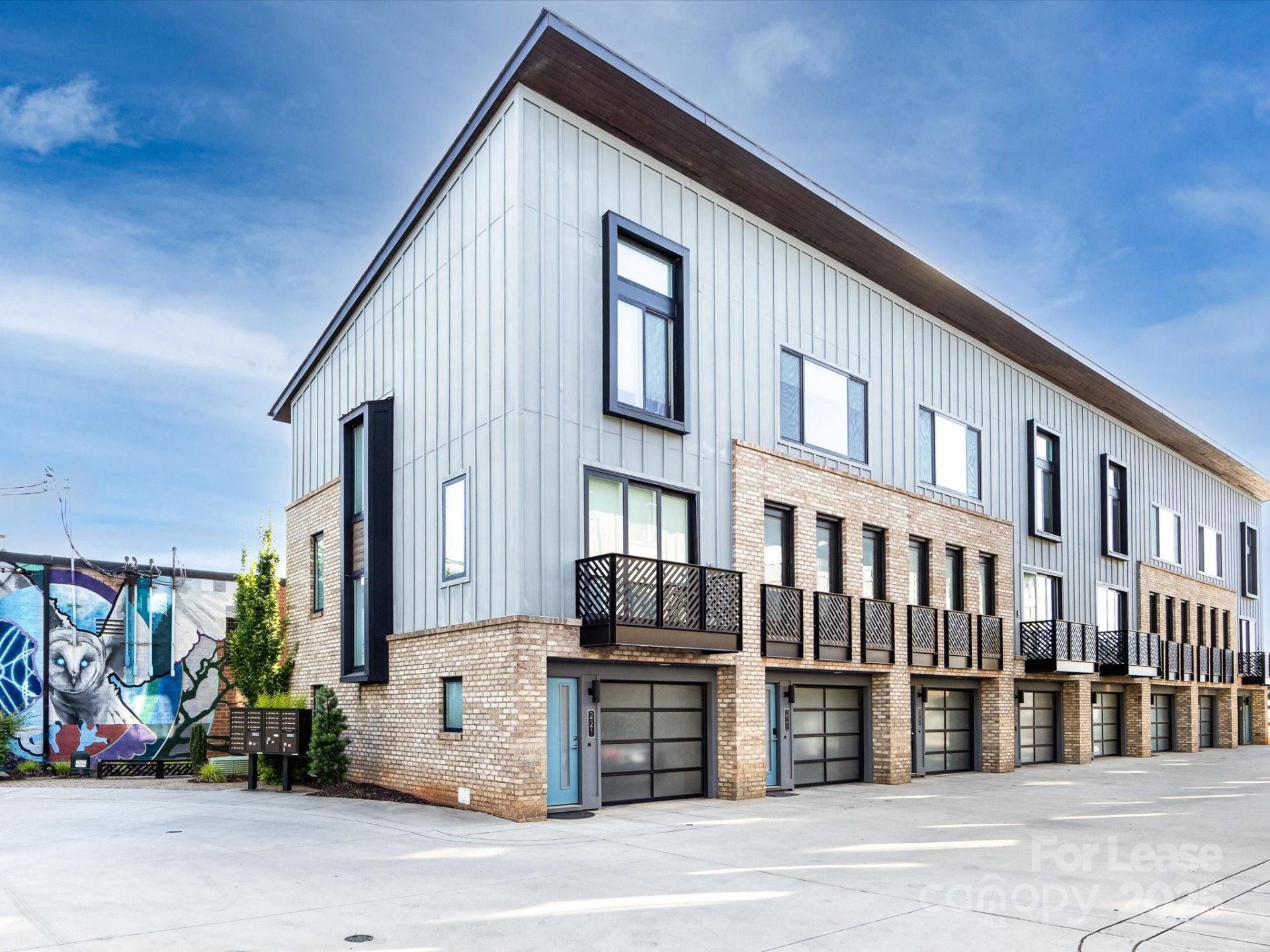 Property image 1 at 237 Domain Way, Charlotte, NC 28203