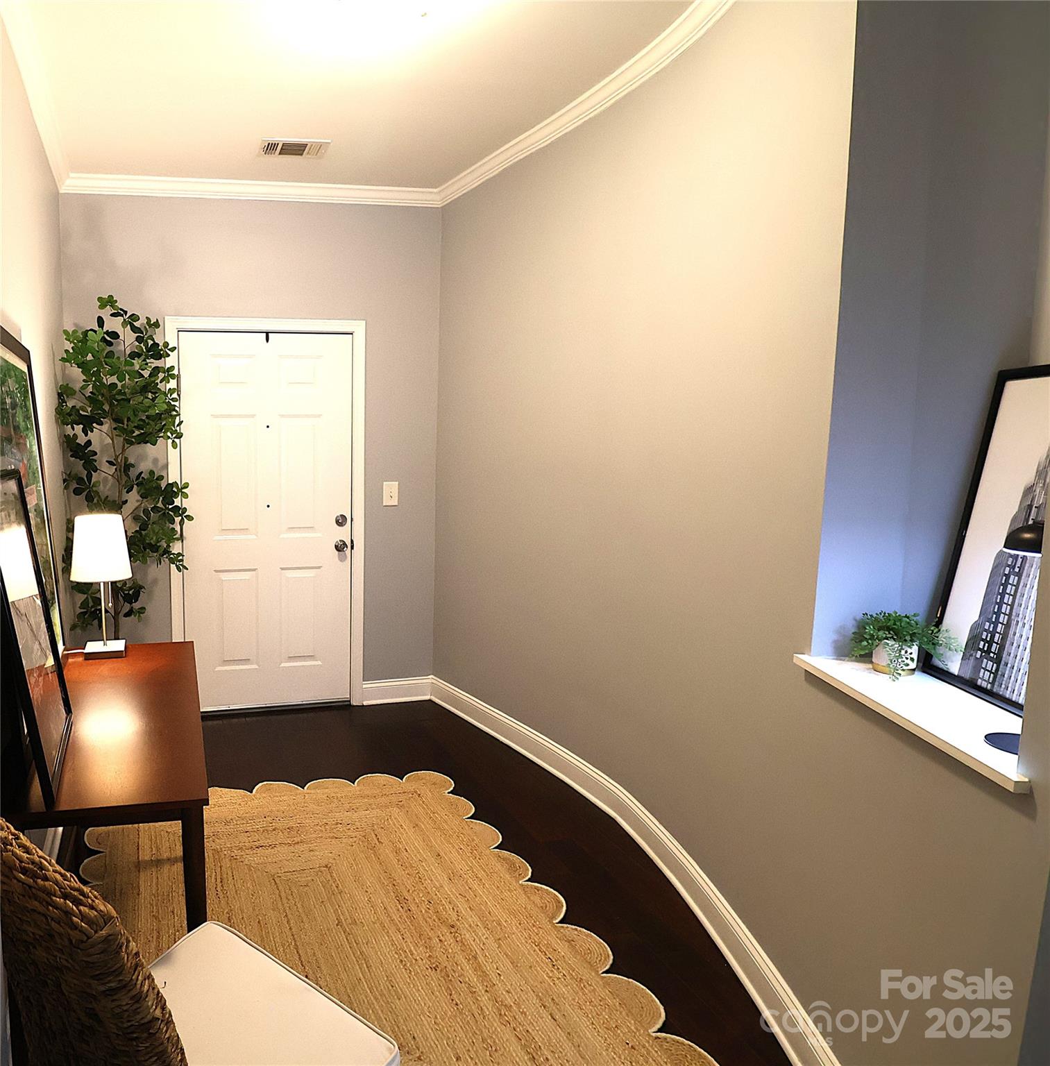 Property image 4 at 1000 E Woodlawn Road, Charlotte, NC 28209
