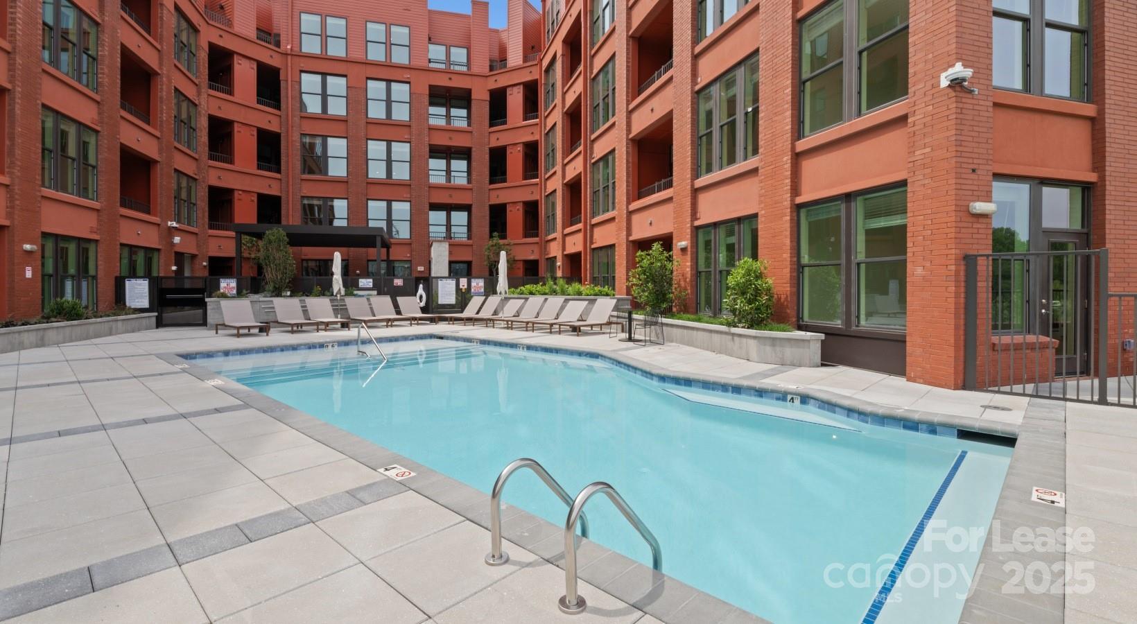 300 E 36th Street