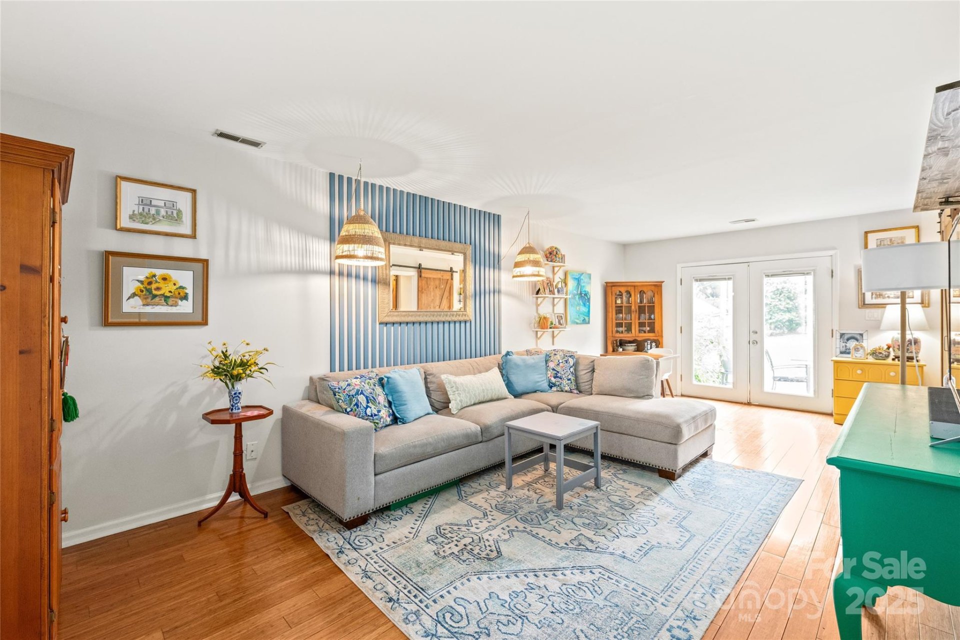 Property image 5 at 618 Heathermoor Court, Charlotte, NC 28209