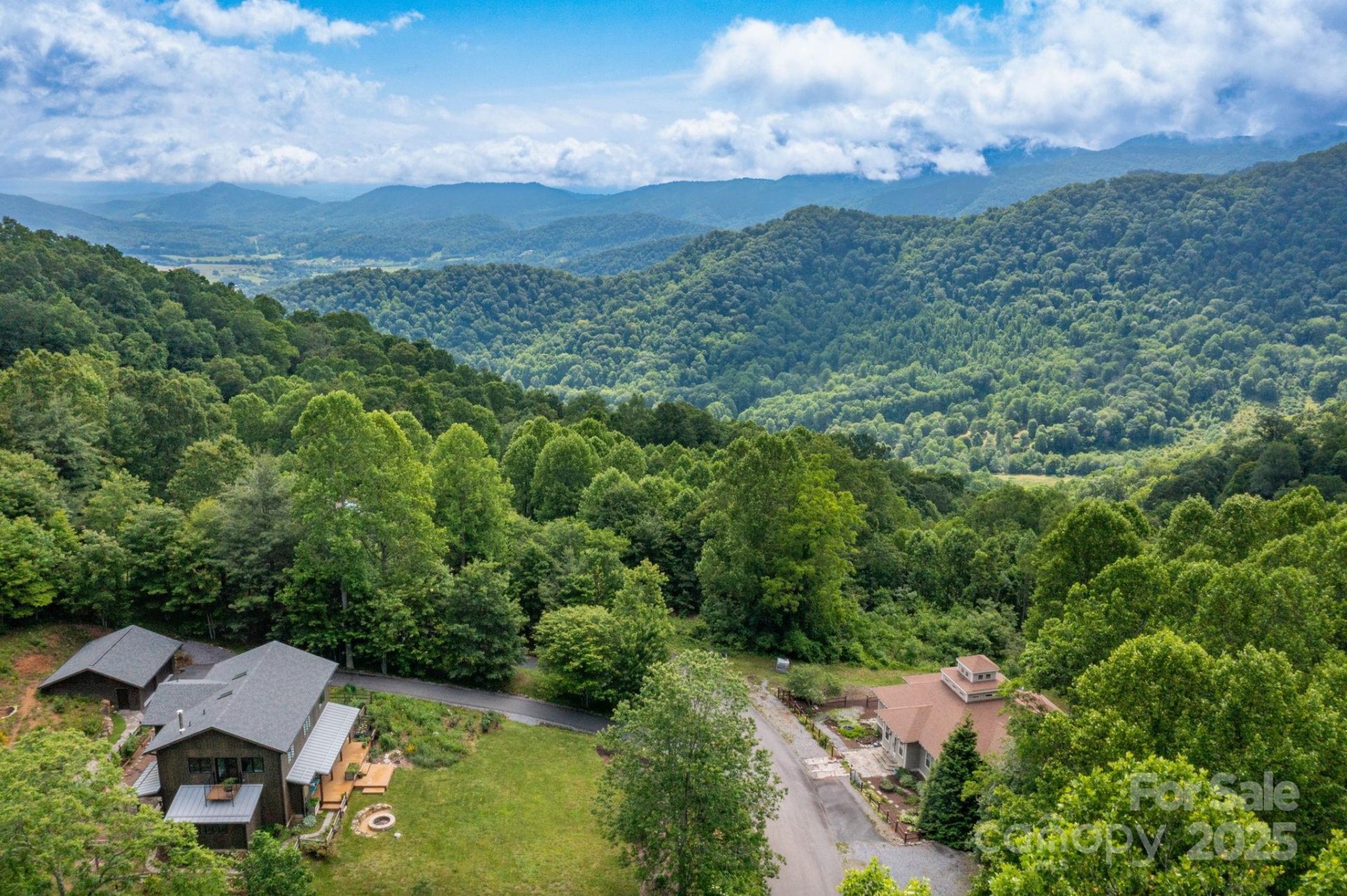 Property image 4 at 129 Mount Soma Boulevard, Clyde, NC 28721