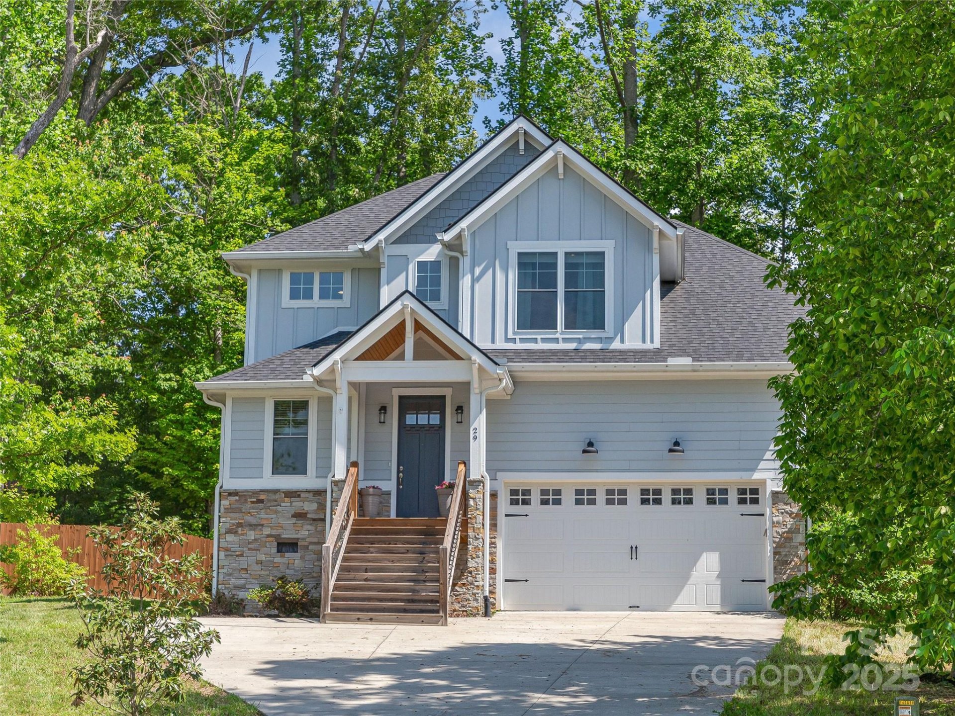 Property image 1 at 29 Farm Pond Lane, Candler, NC 28715