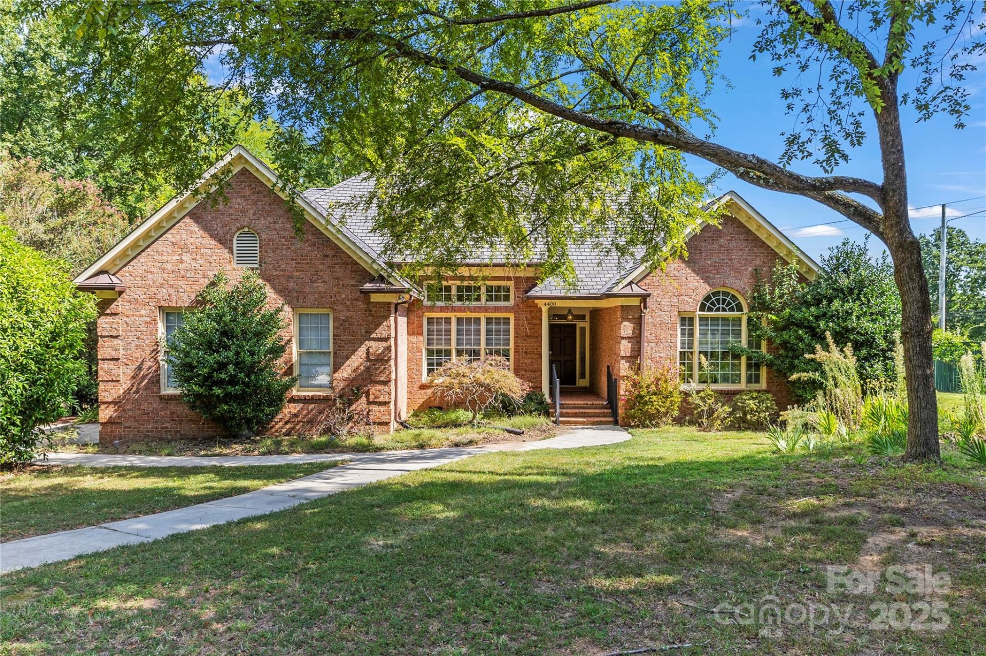 Property image 1 at 4400 Carmel Estates Road, Charlotte, NC 28226
