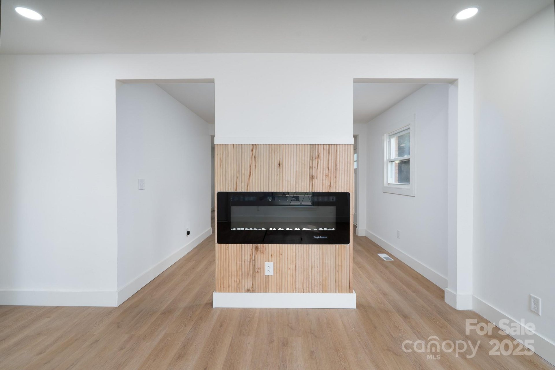 Property image 3 at 4500 Ridgeley Drive, Charlotte, NC 28208