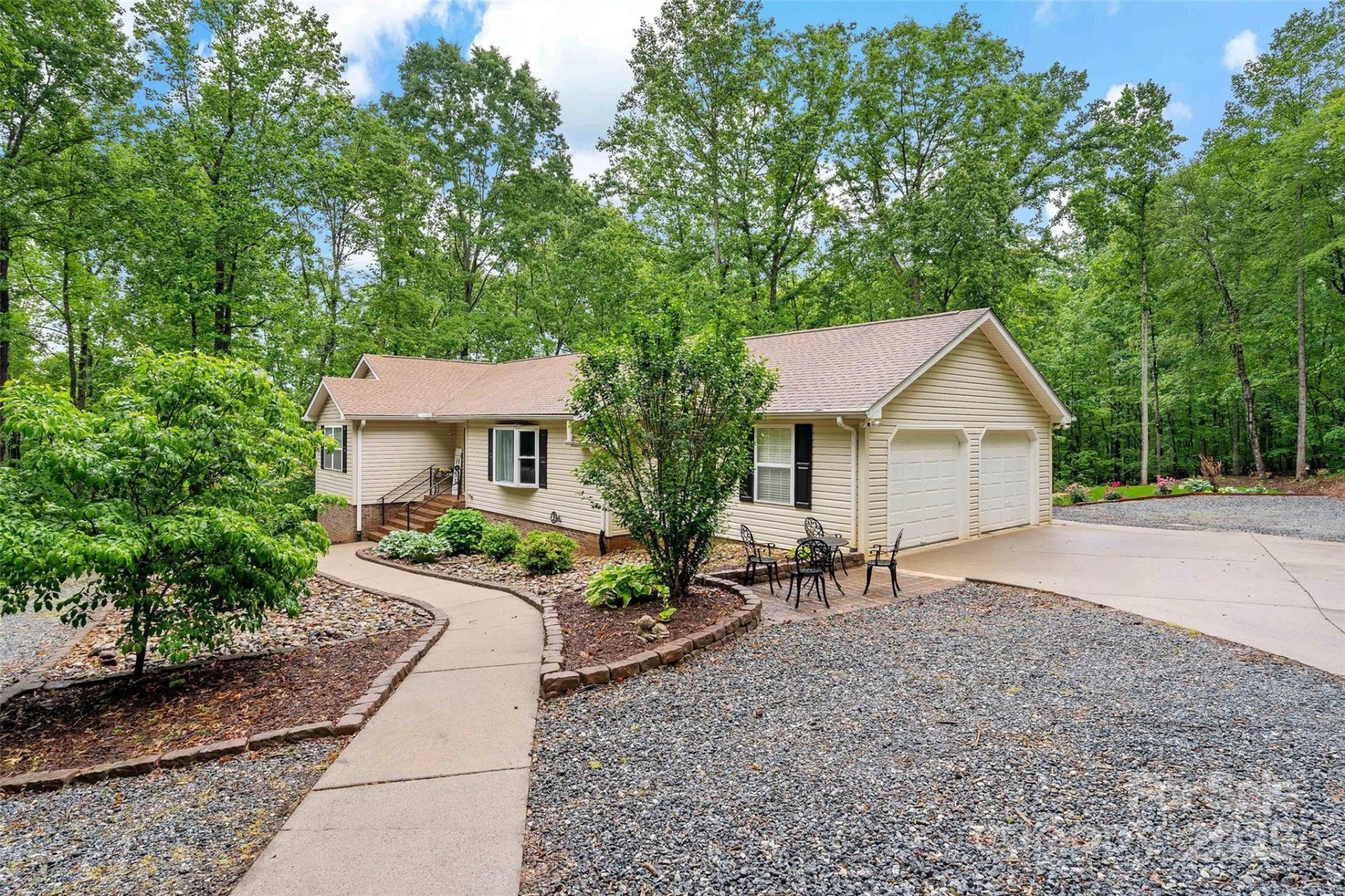 Property image 1 at 174 Sassafras Hill Drive, Rutherfordton, NC 28139