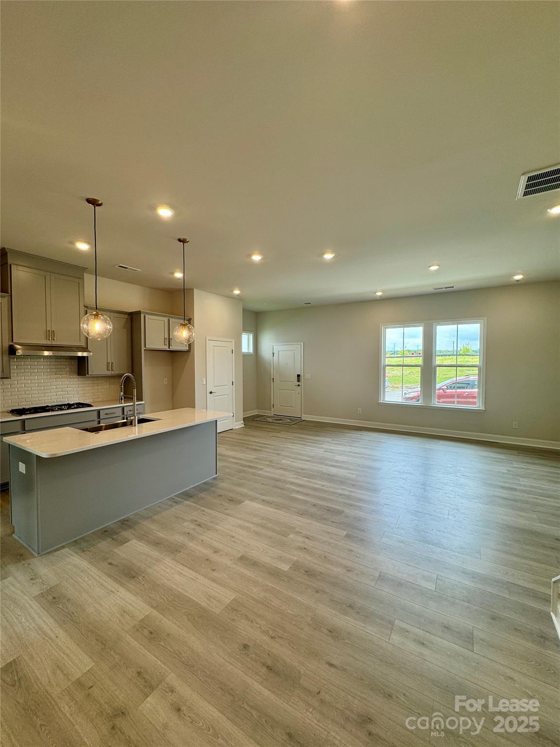 Property image 4 at 5730 Runnel Way, Charlotte, NC 28215