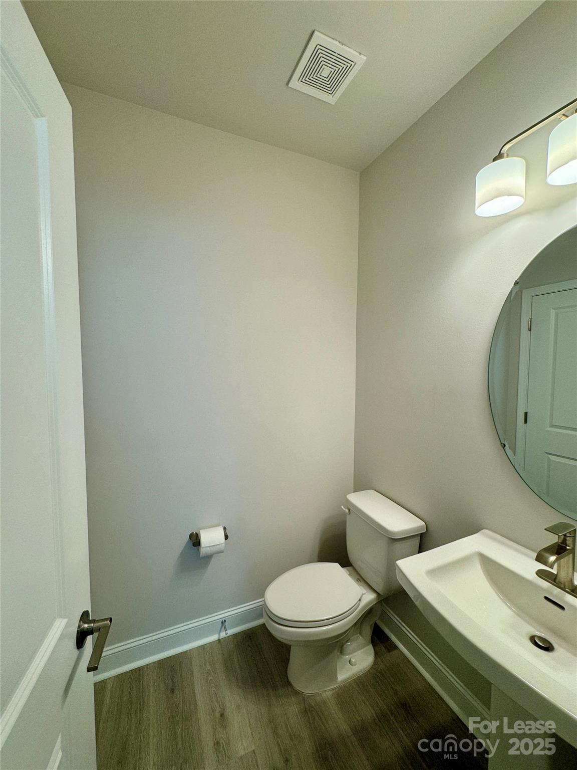 Property image 5 at 5730 Runnel Way, Charlotte, NC 28215