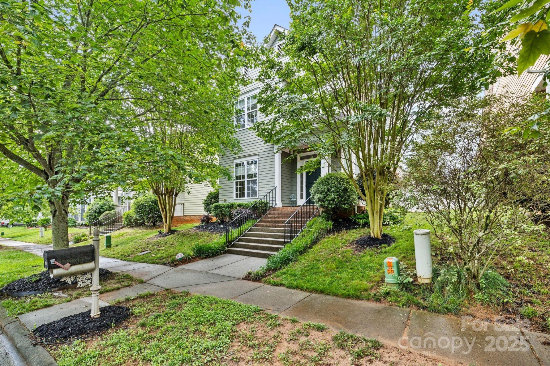 Property image 3 at 132 E Morehouse Avenue, Mooresville, NC 28117