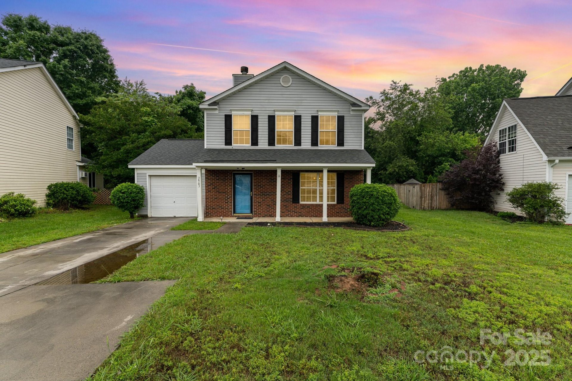 2903 Rockingham Court