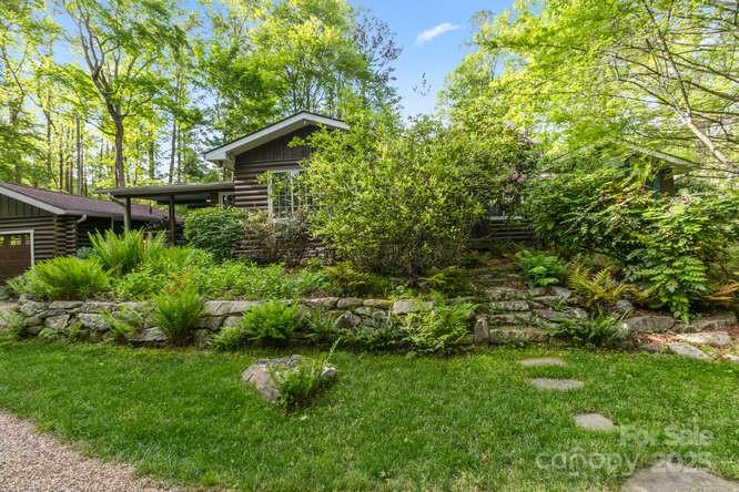 Property image 3 at 20 Deva Glen, Asheville, NC 28804