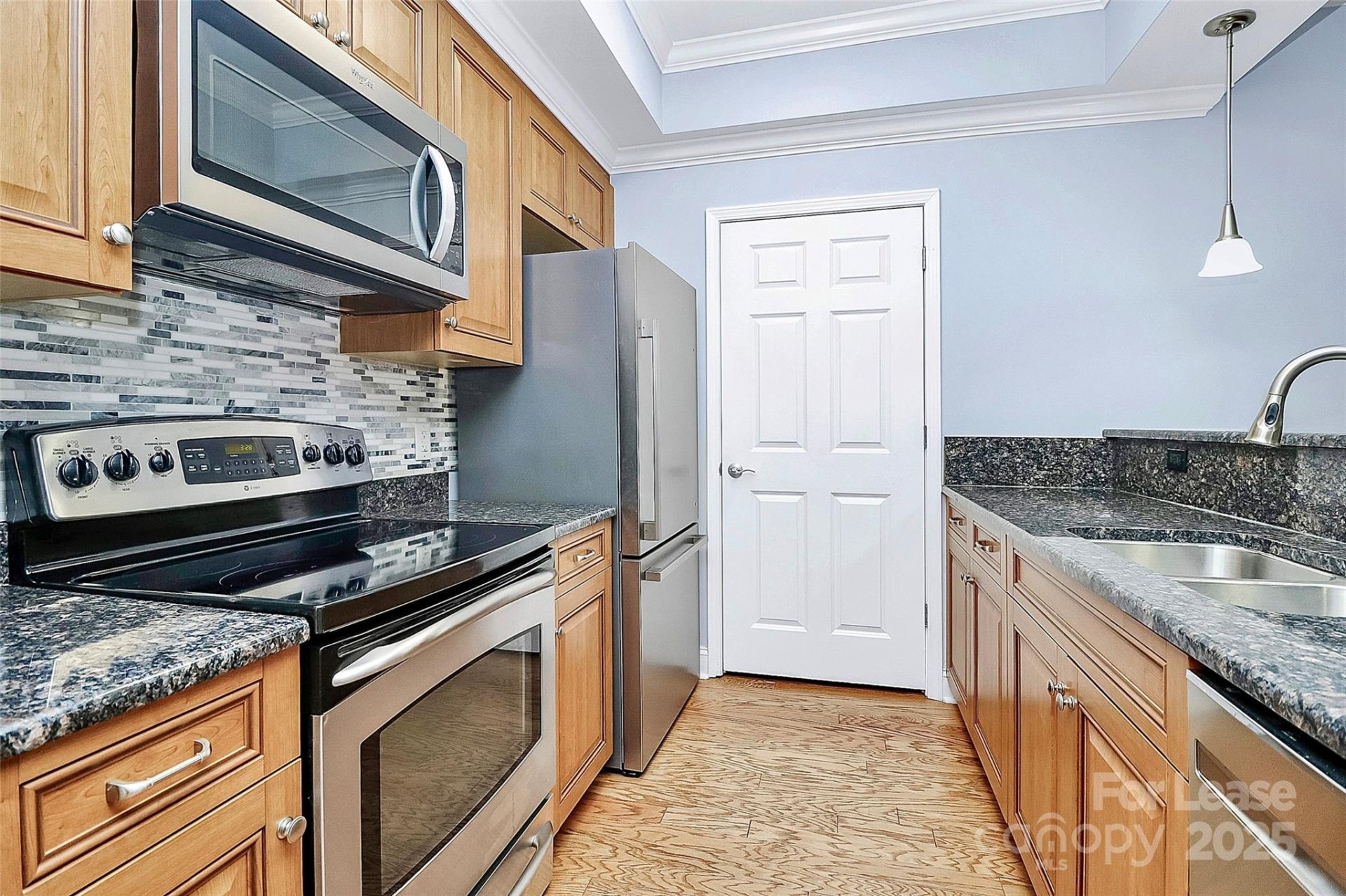 Property image 4 at 300 W 5th Street, Charlotte, NC 28202