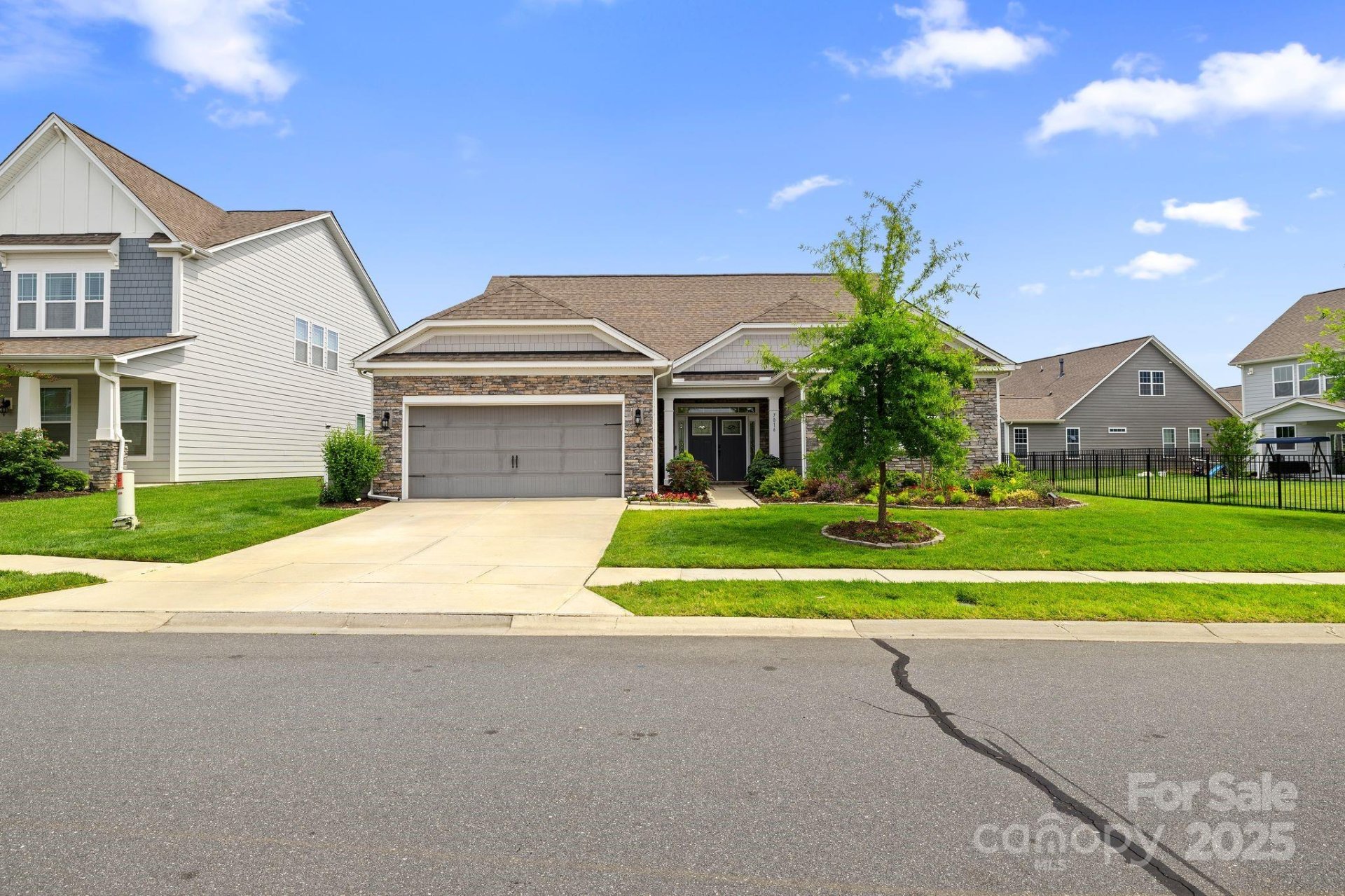 Property image 4 at 7016 Bareland Road, Fort Mill, SC 29707
