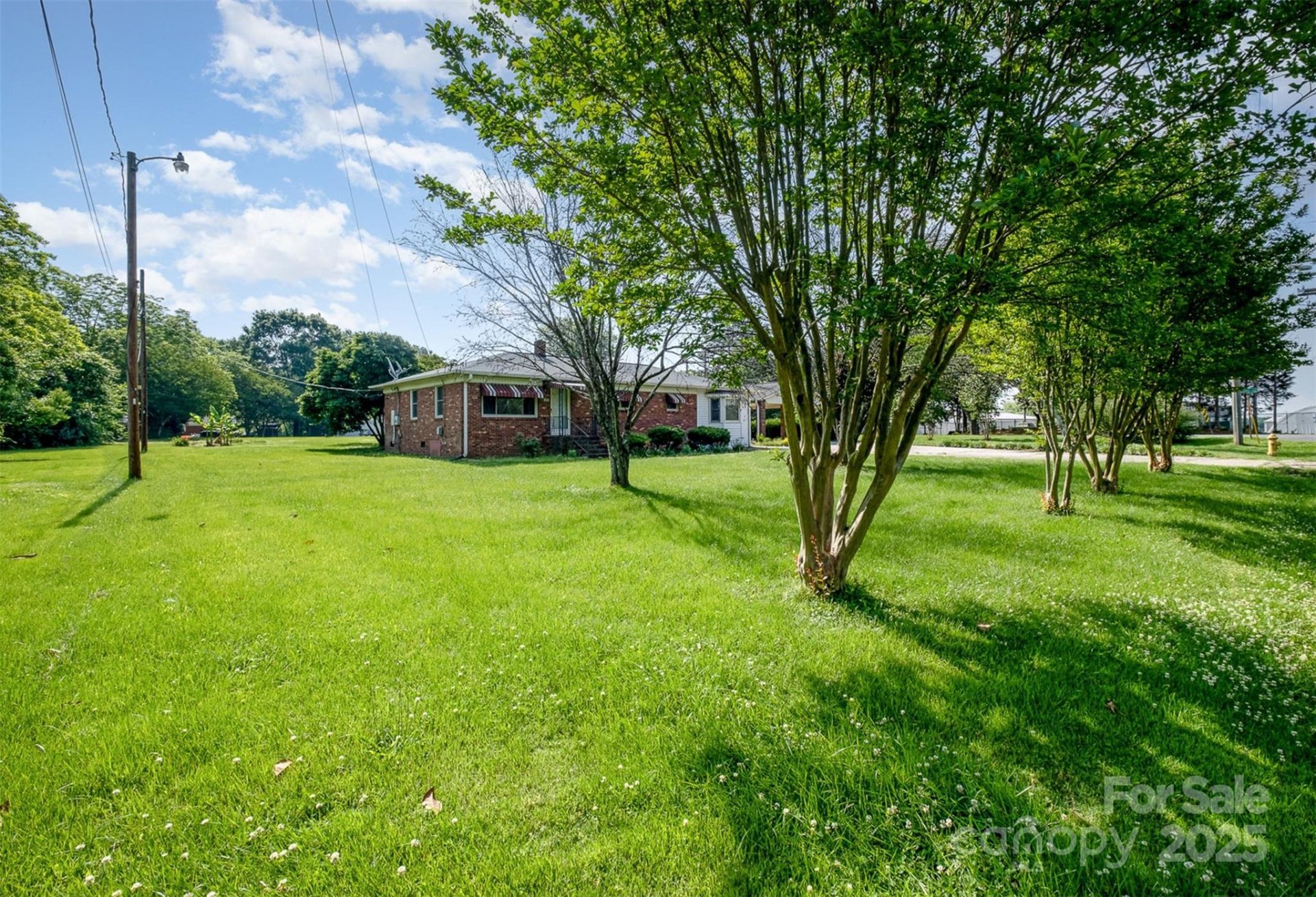 Property image 3 at 319 Glenhaven Drive, Charlotte, NC 28214