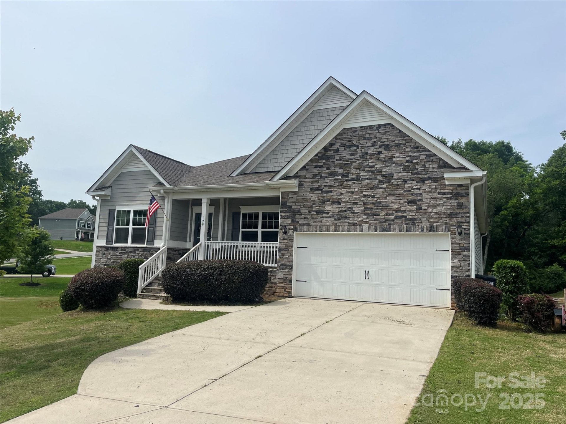 Autumn Brook, Statesville community