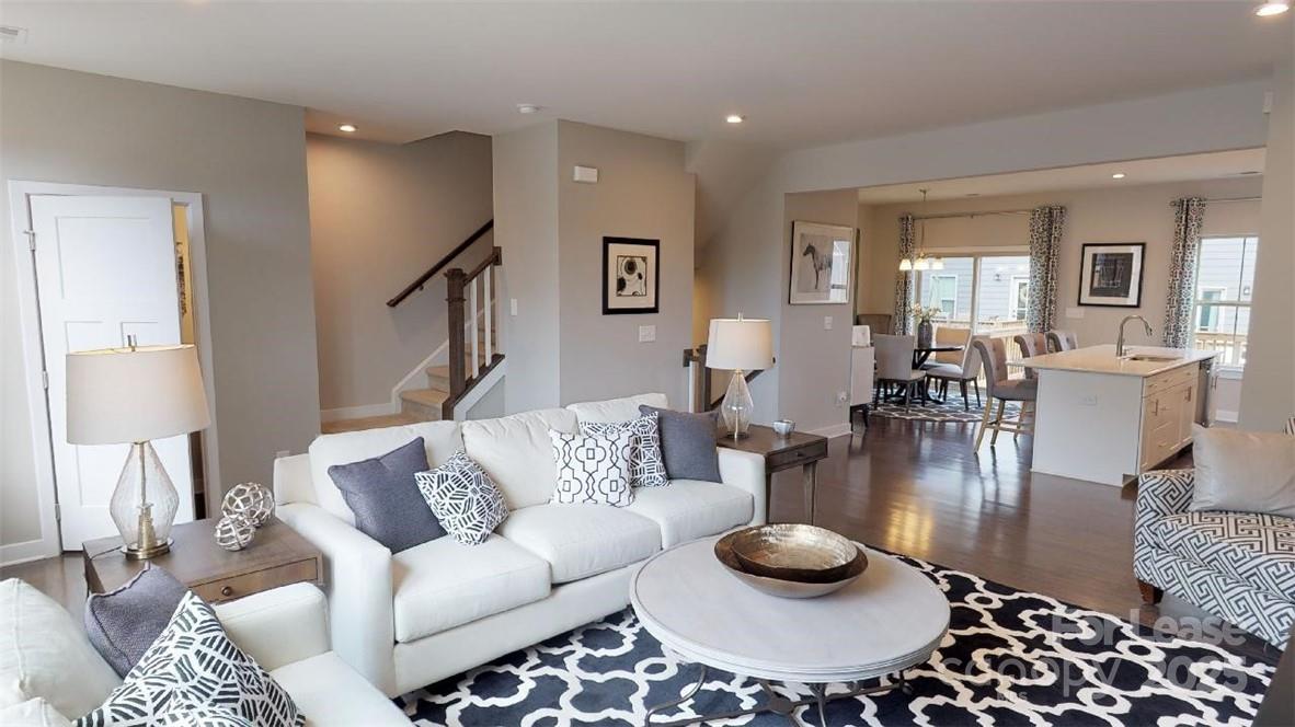 Property image 1 at 1904 Catkin Lane, Charlotte, NC 28205