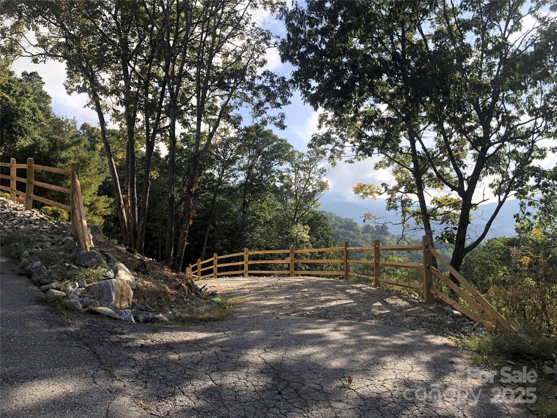 Property image 3 at 145 Black Oak Drive, Asheville, NC 28804