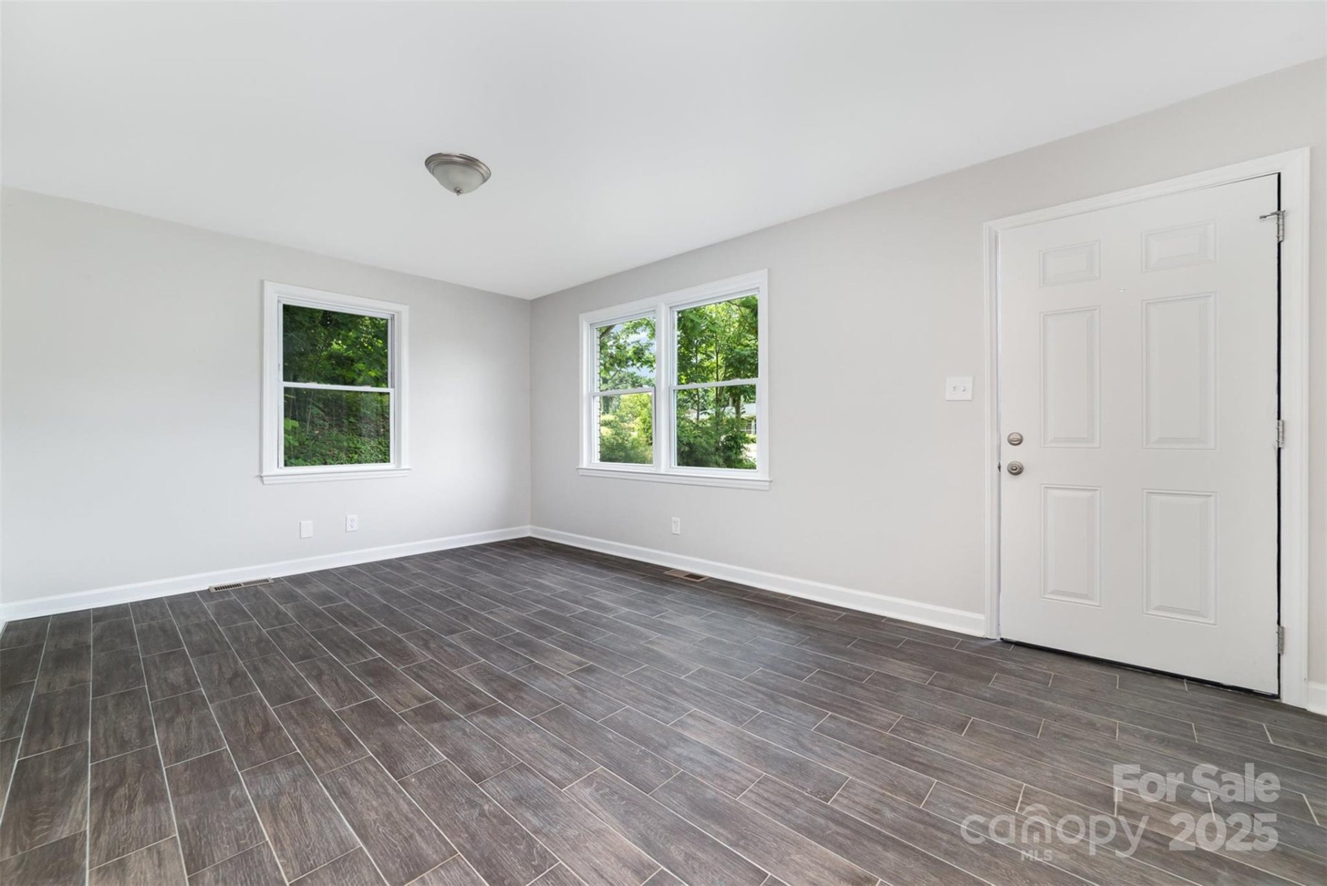 Property image 4 at 3121 Revolution Park Drive, Charlotte, NC 28217