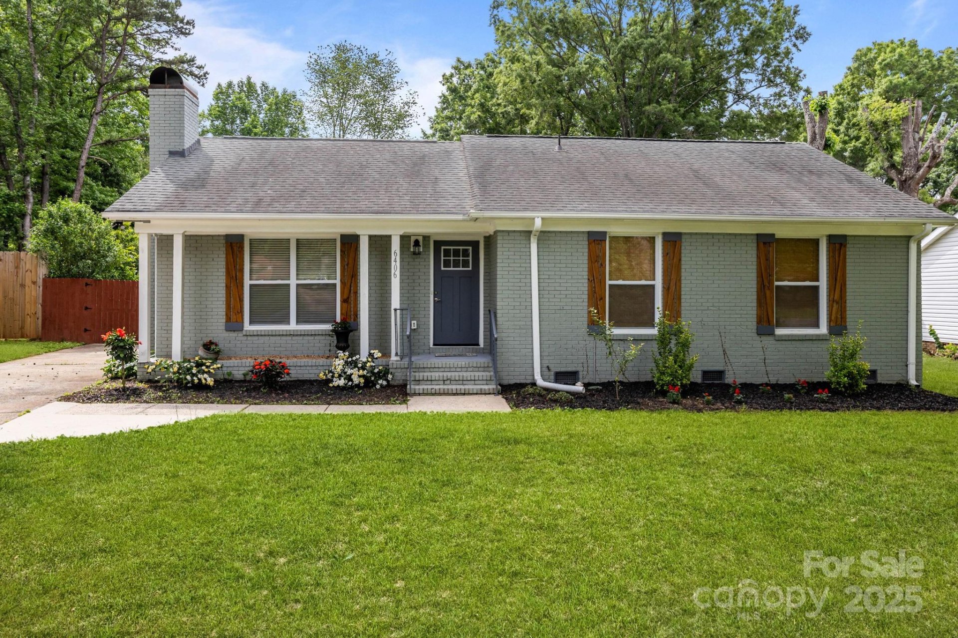 Property image 1 at 6406 Old Meadow Road, Charlotte, NC 28227
