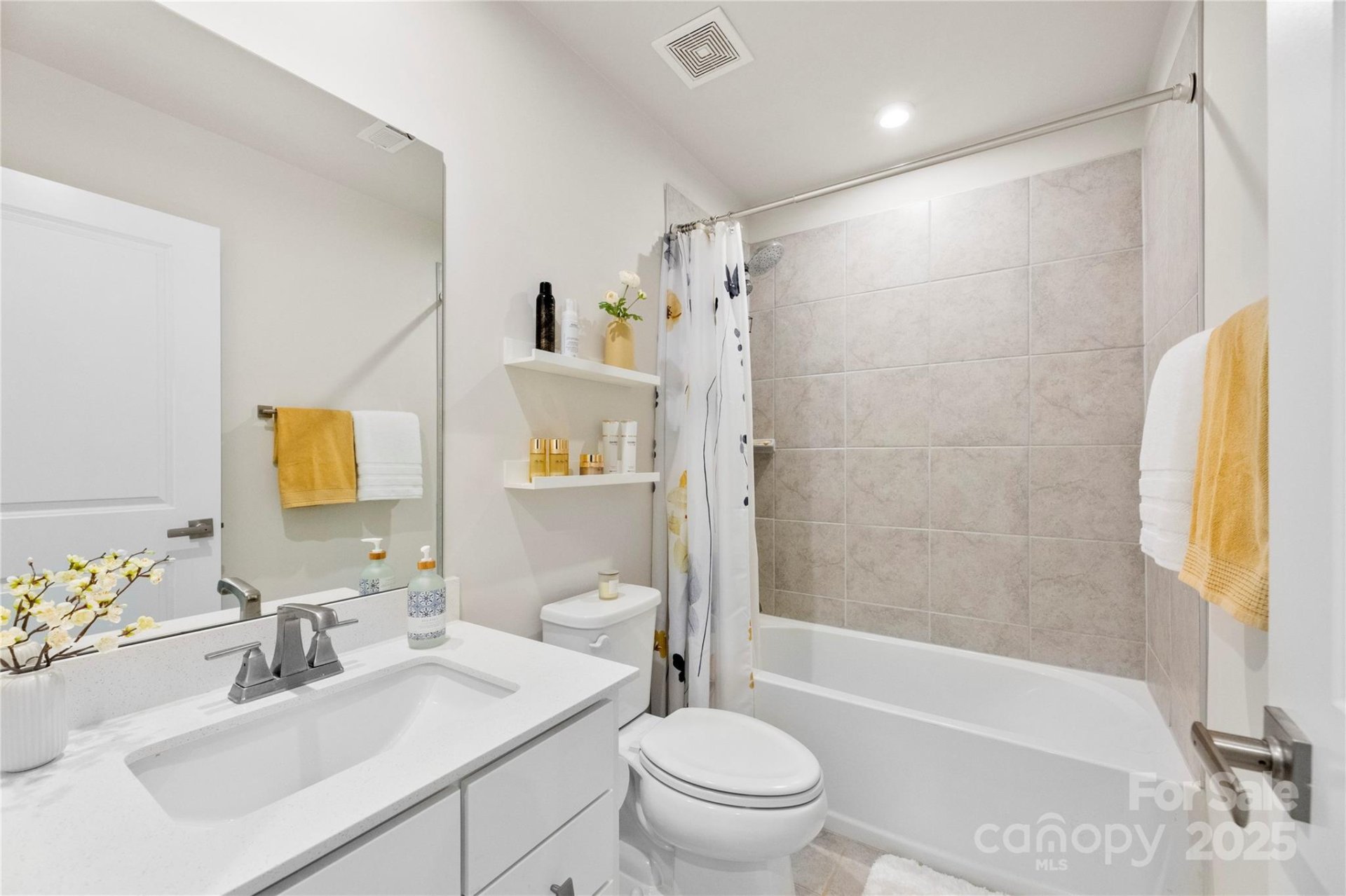 Property image 5 at 3748 Ellington Street, Charlotte, NC 28211