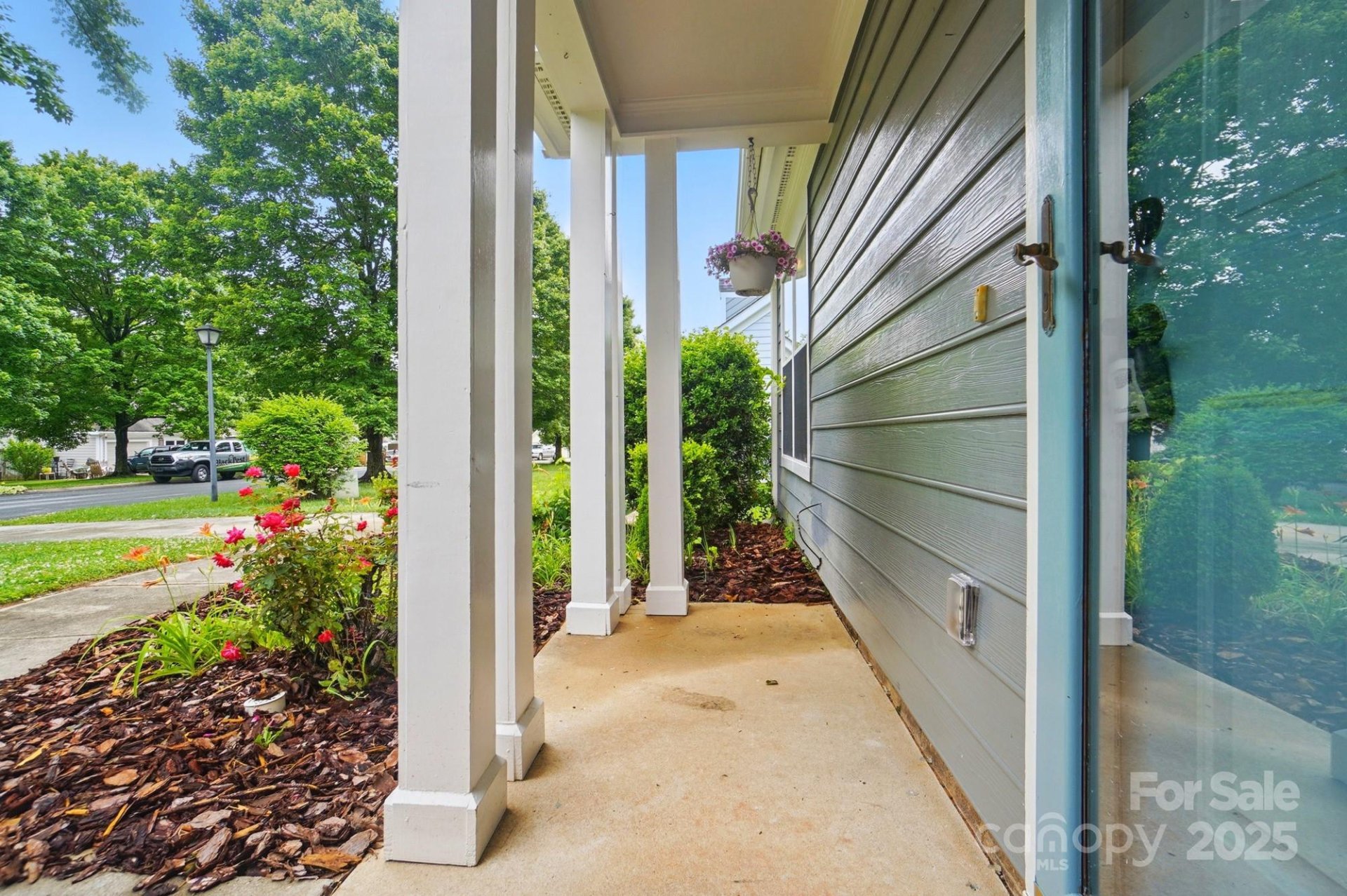 Property image 3 at 317 Cedarcroft Drive, Mooresville, NC 28115