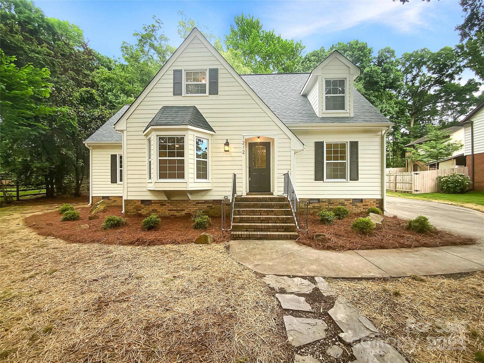 1212 Beechdale Drive