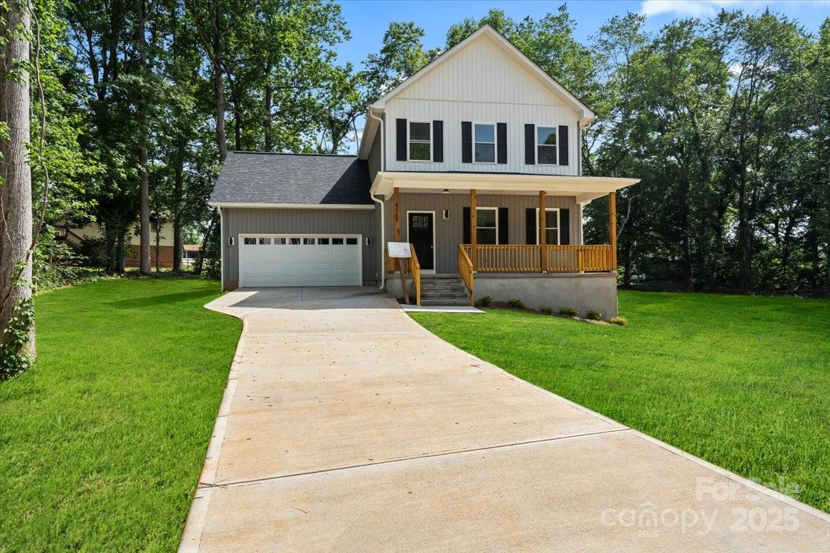 Property image 1 at 4541 Kings Court, Hickory, NC 28602