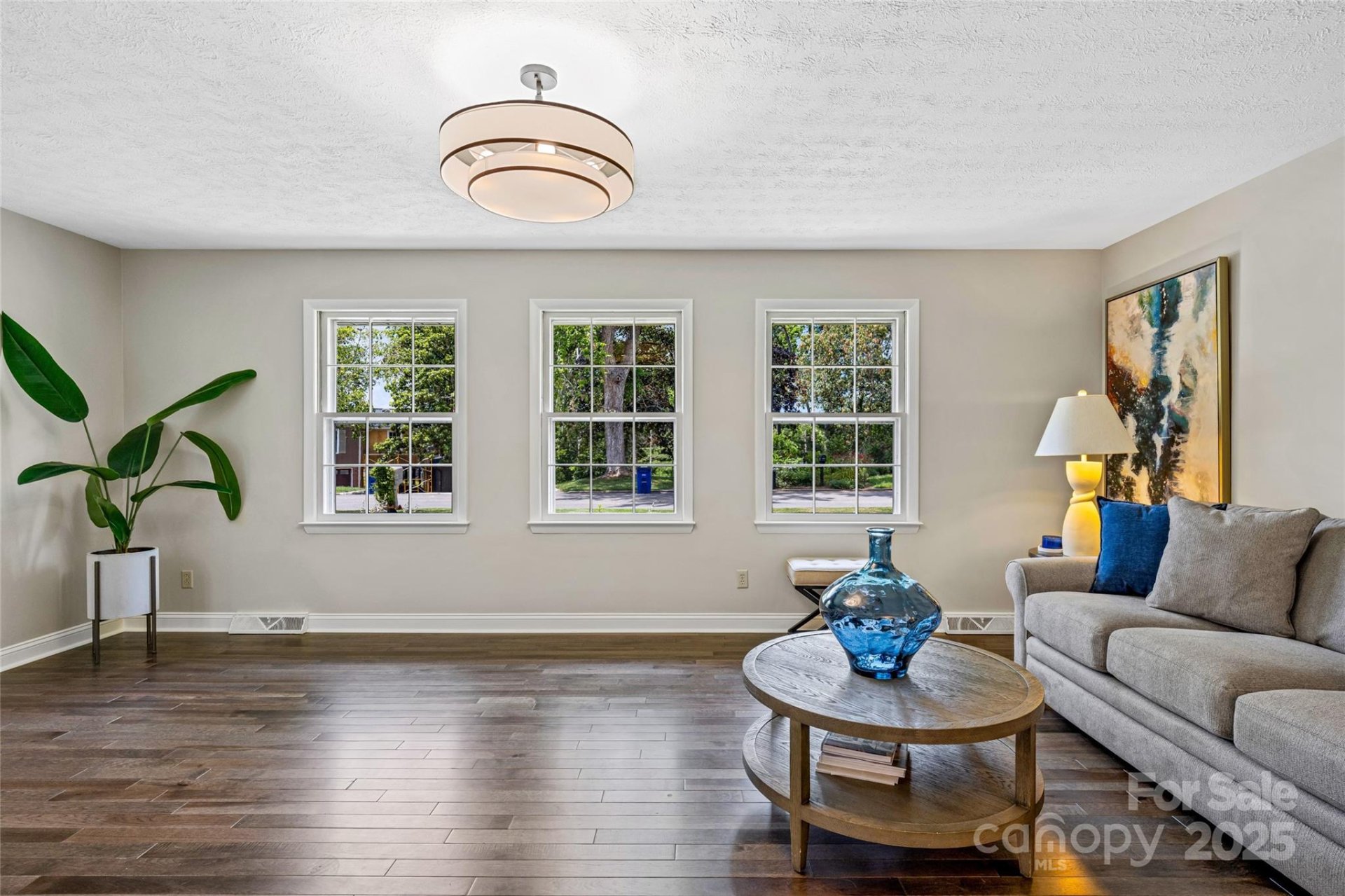 Property image 4 at 11 Blueberry Hill Road, Asheville, NC 28804