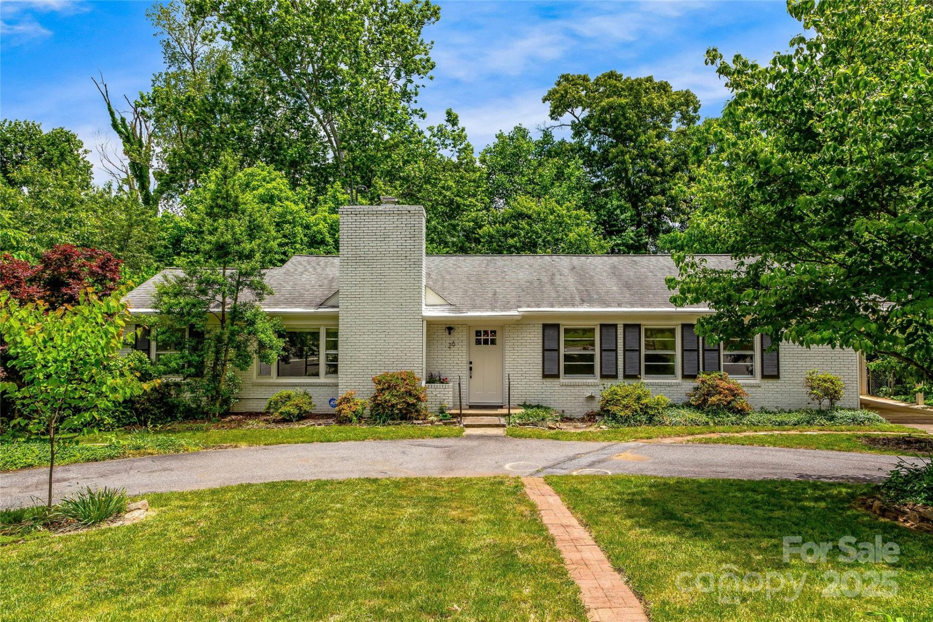 26 Crockett Avenue